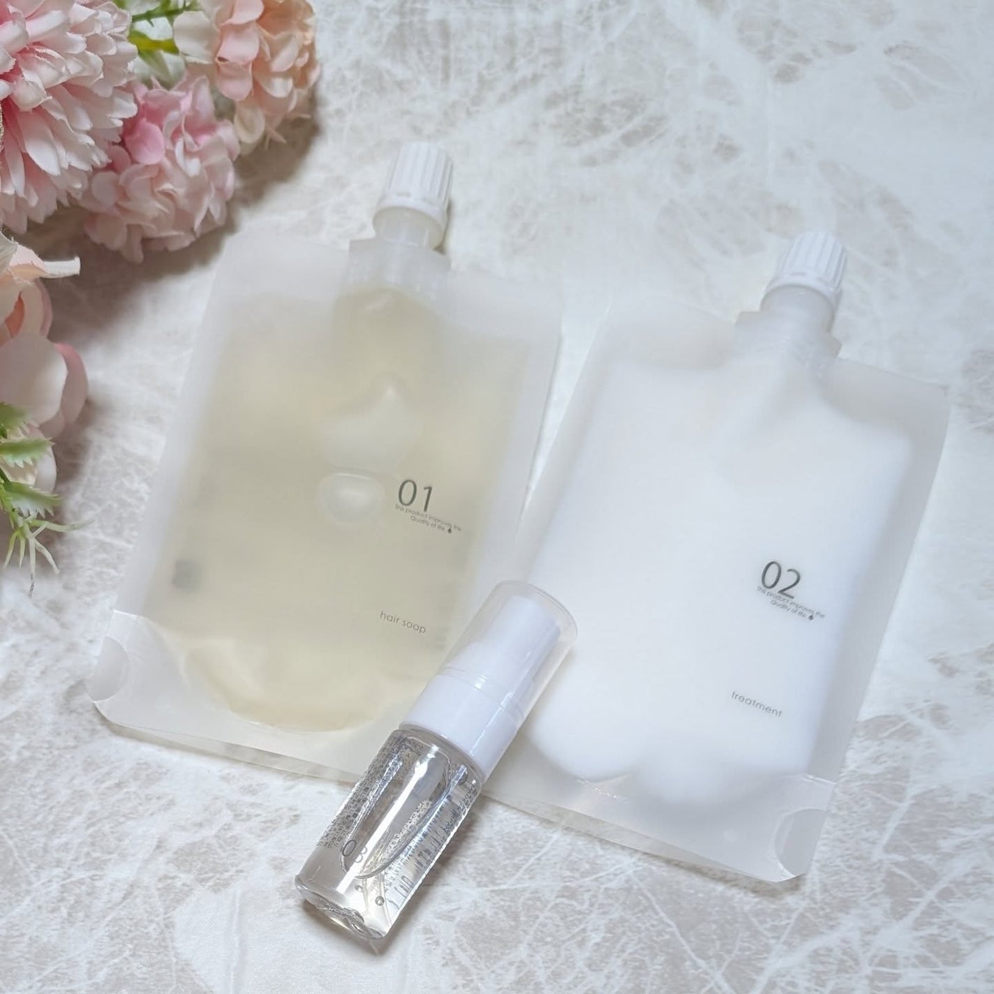 ヘアケアトライアルセット/QUEEN'S BATHROOM/トライアルキットを使ったクチコミ(2枚目)