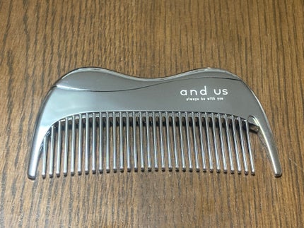 メタルコーム/3COINS/ヘアコームを使ったクチコミ(3枚目)