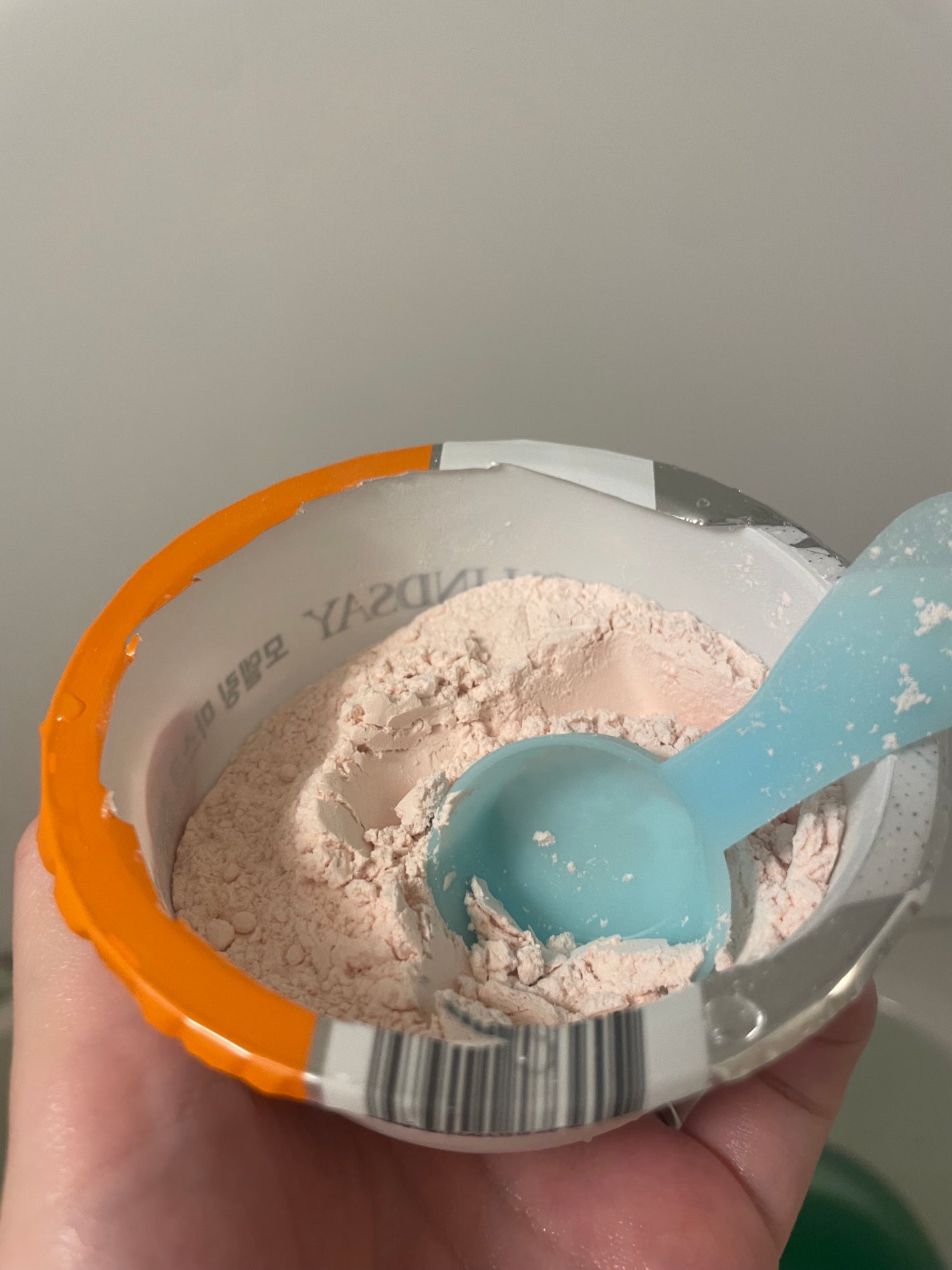 モデリングカップパック ビタミン/LINDSAY/洗い流すパック・マスクを使ったクチコミ(2枚目)