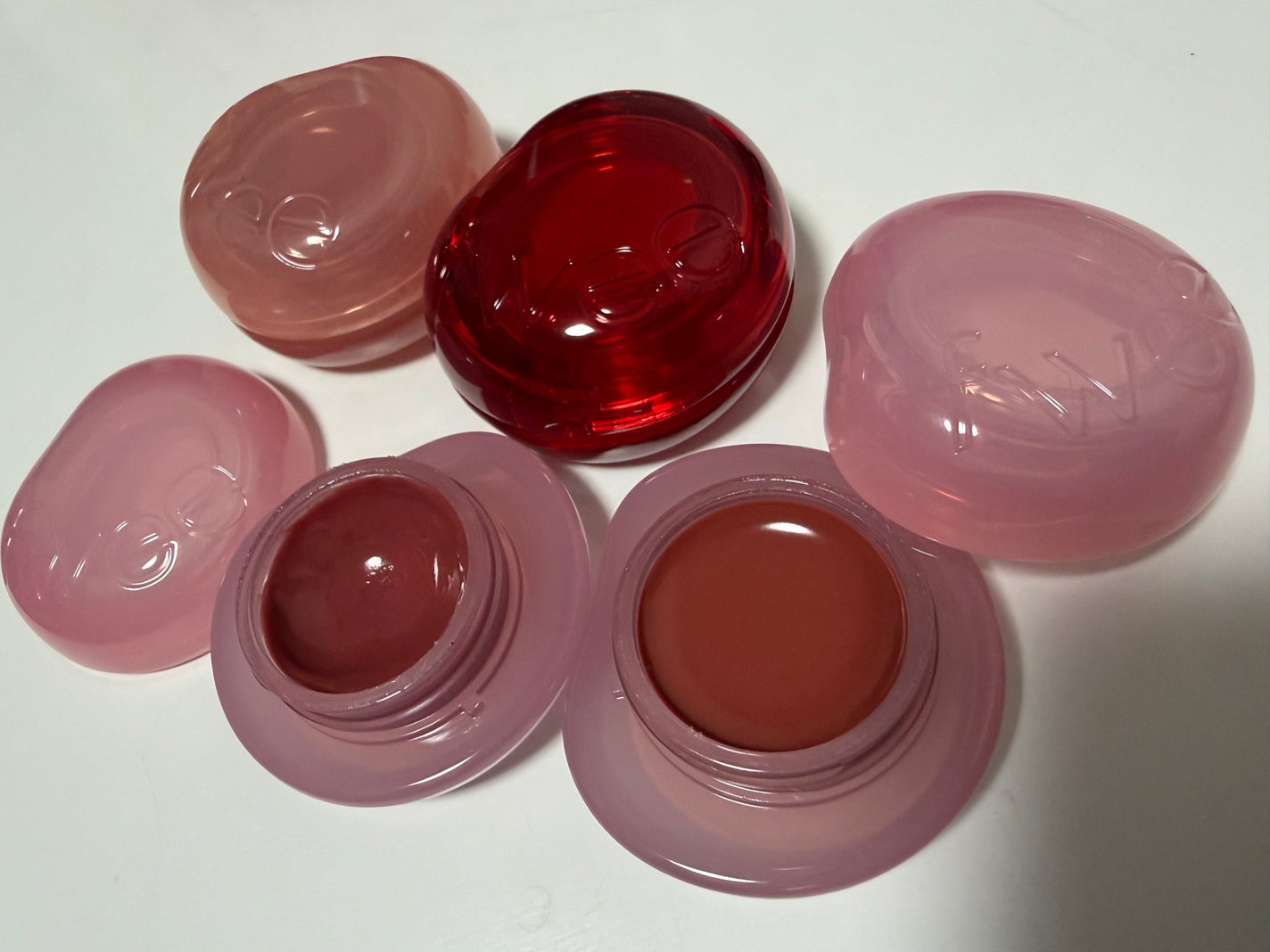 フィー リップアンドチーク グローイジェリーポット/fwee/リップグロスを使ったクチコミ(1枚目)