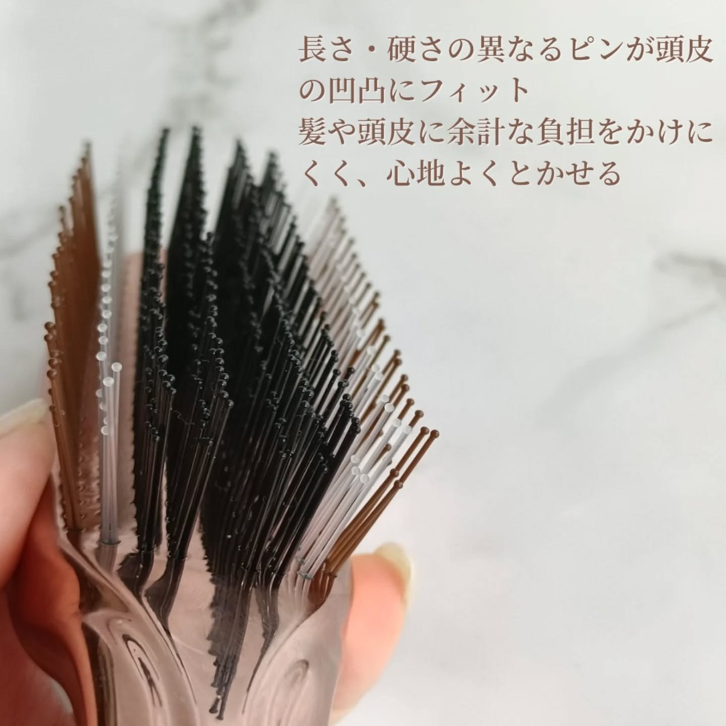 リノン スカルプケアブラシ/Linon/スカルプブラシを使ったクチコミ（3枚目）