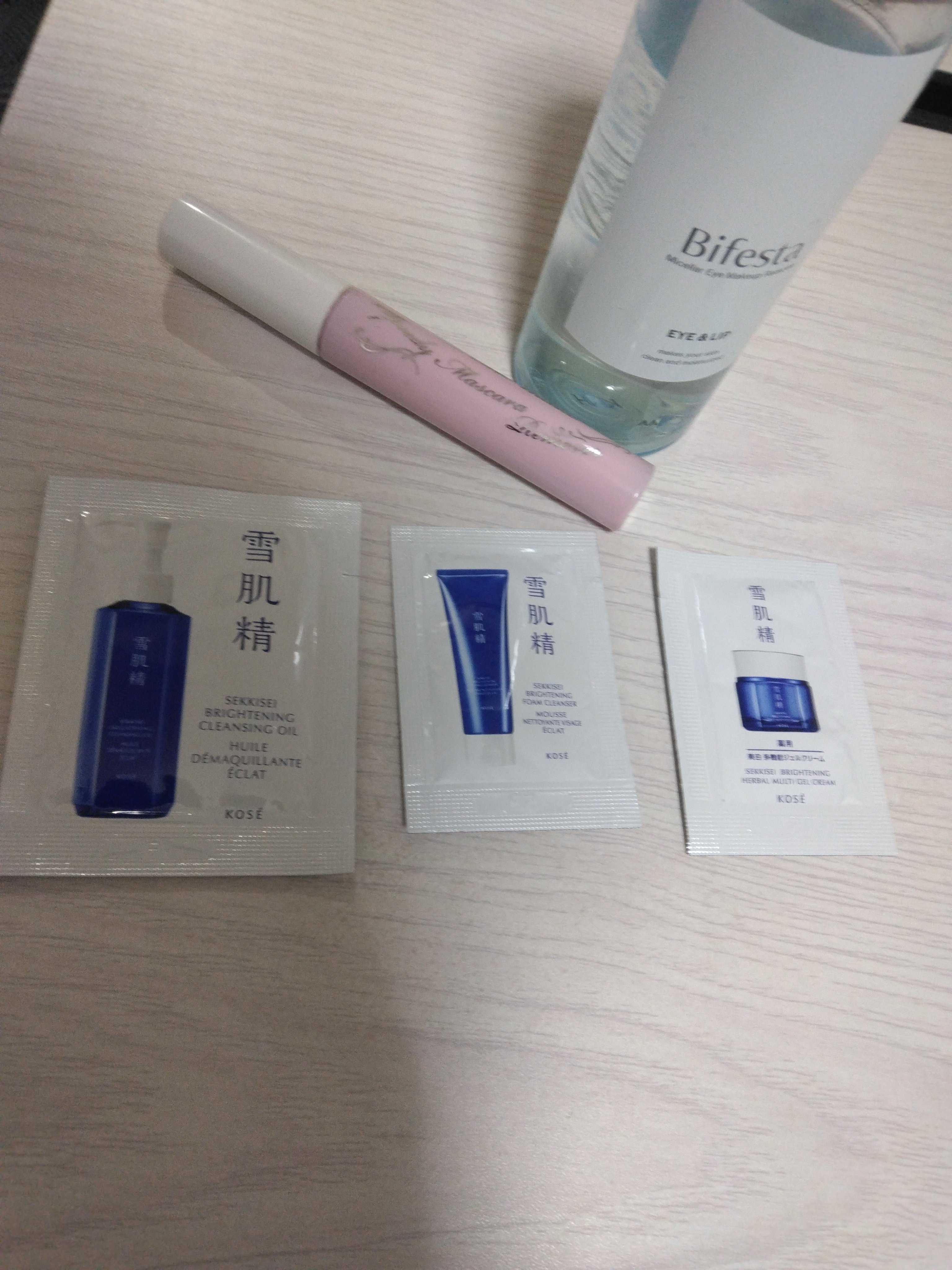 薬用雪肌精 ブライトニング マルチ ジェル/雪肌精/オールインワン化粧品を使ったクチコミ（1枚目）