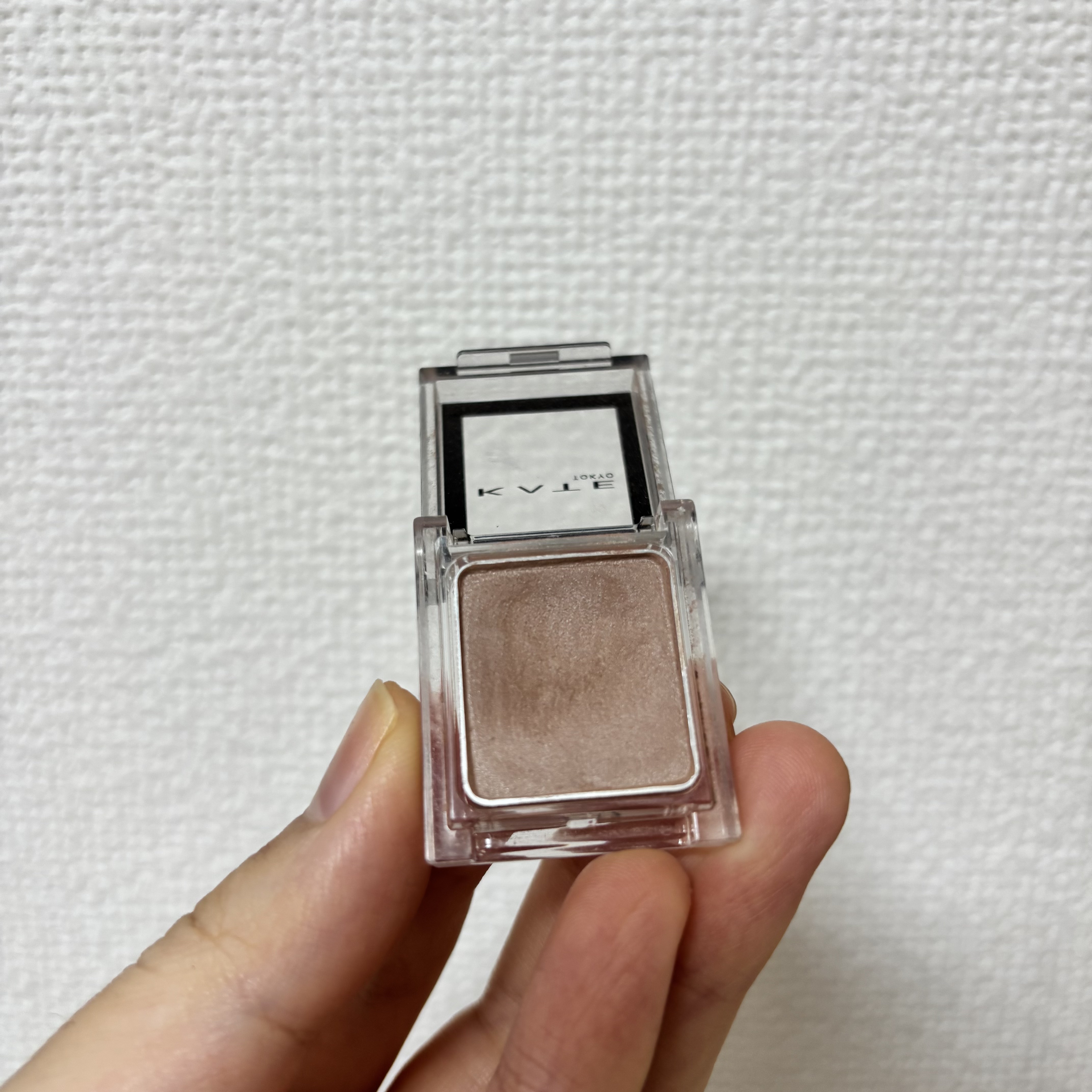 ケイト ザ アイカラー 063 モーヴベージュ/KATE/単色アイシャドウを使ったクチコミ（2枚目）