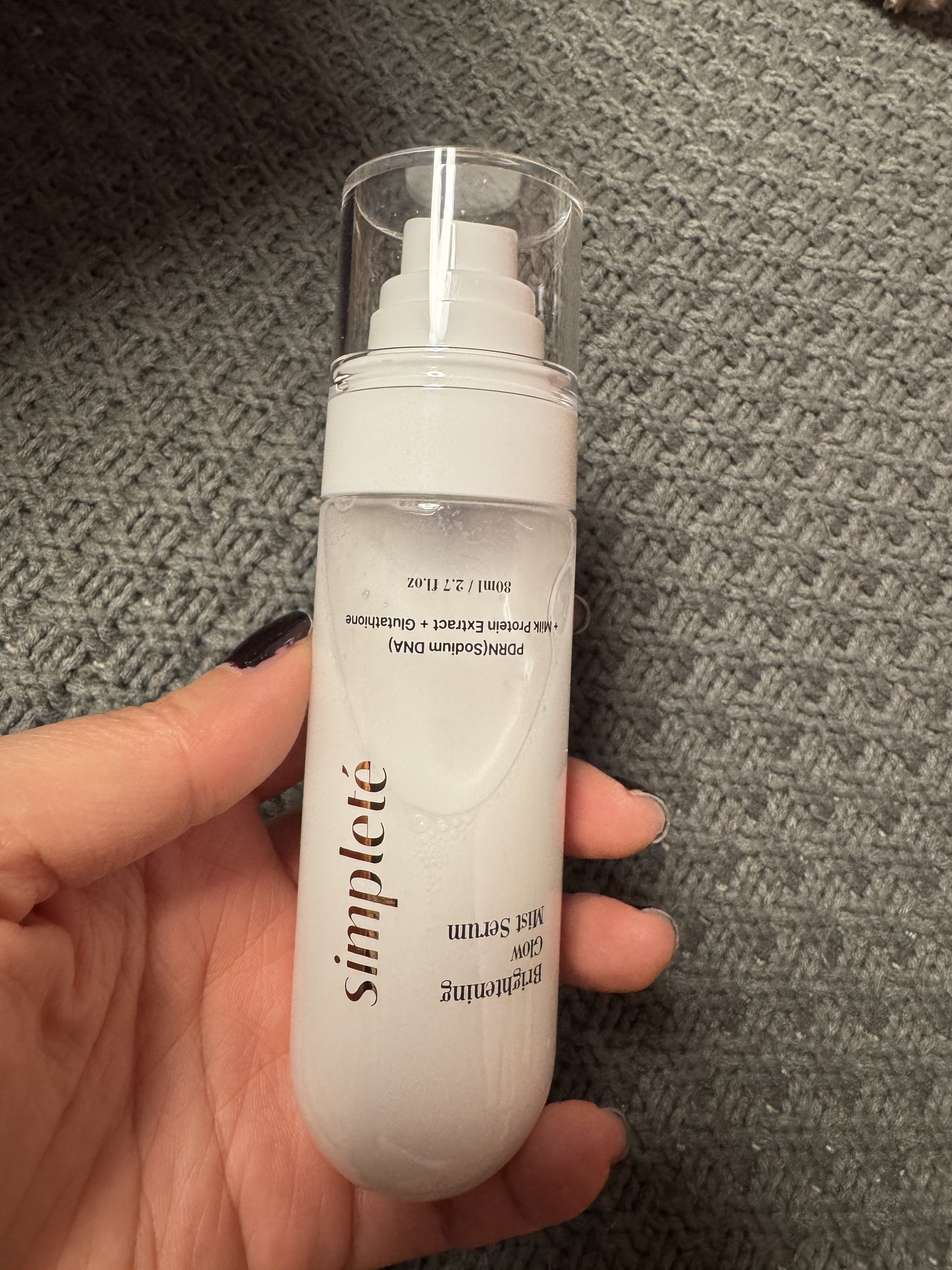 Brightening GLow Mist Serum/Simplete(シンプレ)/フィックスミストを使ったクチコミ（2枚目）