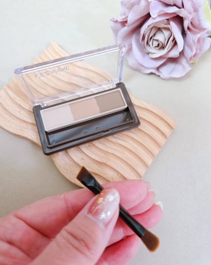 アイブロウ&シェードパウダー/CEZANNE/パウダーアイブロウを使ったクチコミ(2枚目)