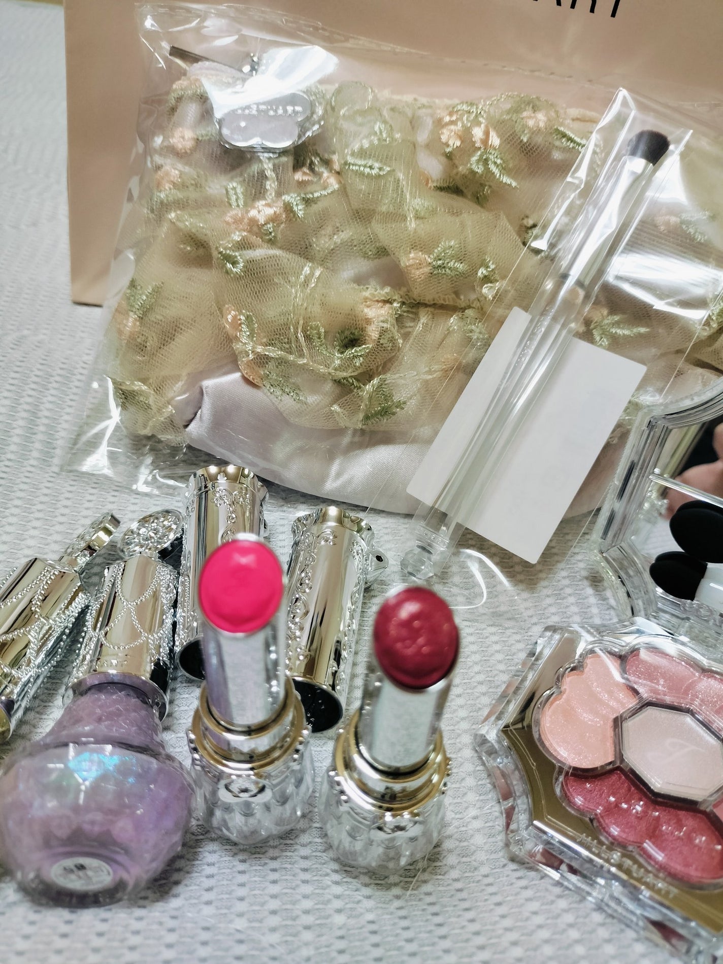 ジルスチュアート ドレスドブルーム アイズ/JILL STUART/アイシャドウパレットを使ったクチコミ(2枚目)