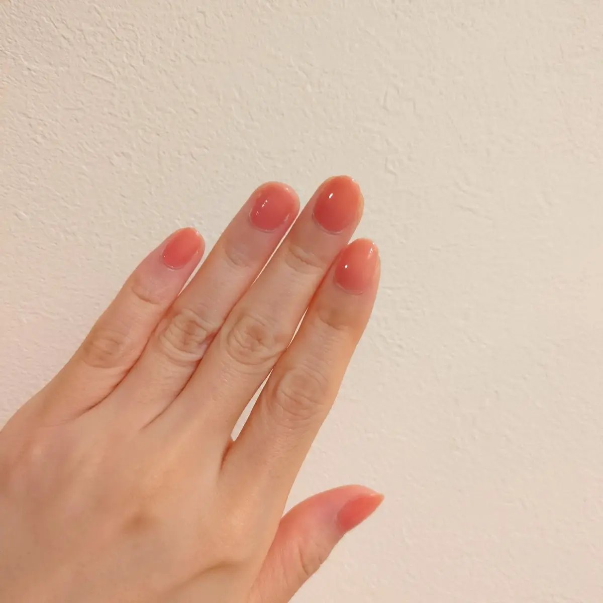 コスメデコルテ スキニフィック ネイルラッカー 19 flamingo pink/DECORTÉ/マニキュアを使ったクチコミ（2枚目）