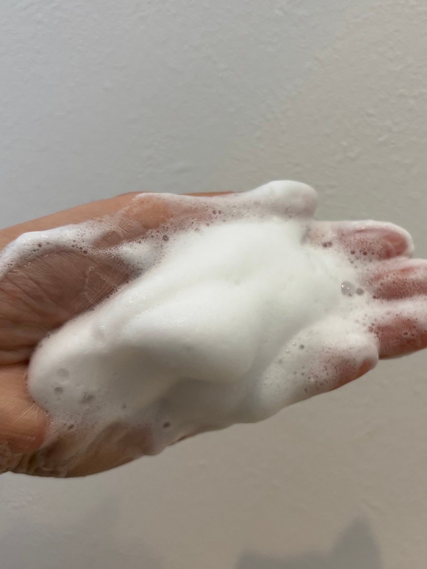 センカ プレミアムパーフェクトホイップクリア (医薬部外品)/SENKA(専科)/洗顔フォームを使ったクチコミ(2枚目)