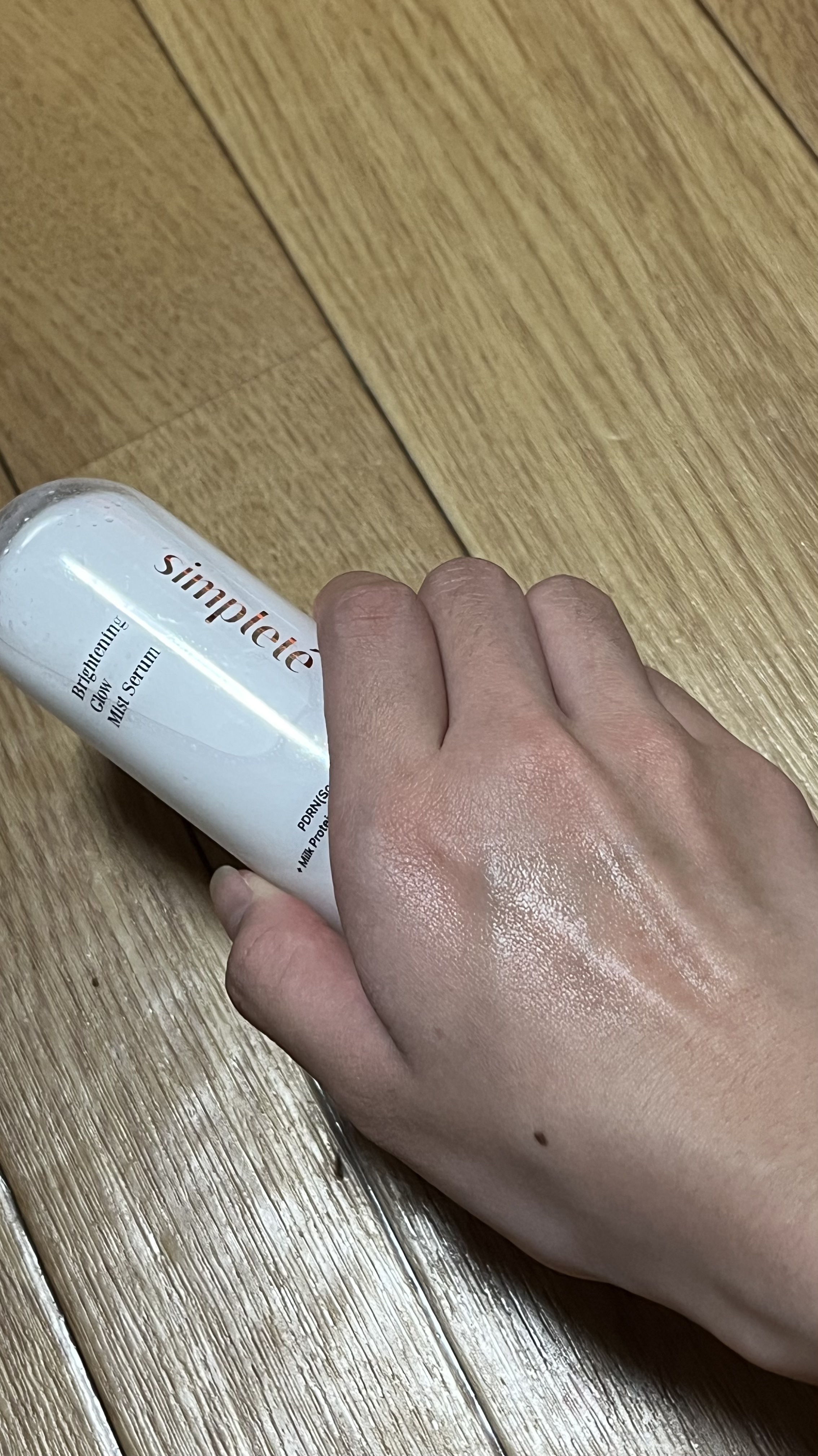 ブライトニンググロウセラム/Simplete(シンプレ)/美容液を使ったクチコミ（2枚目）