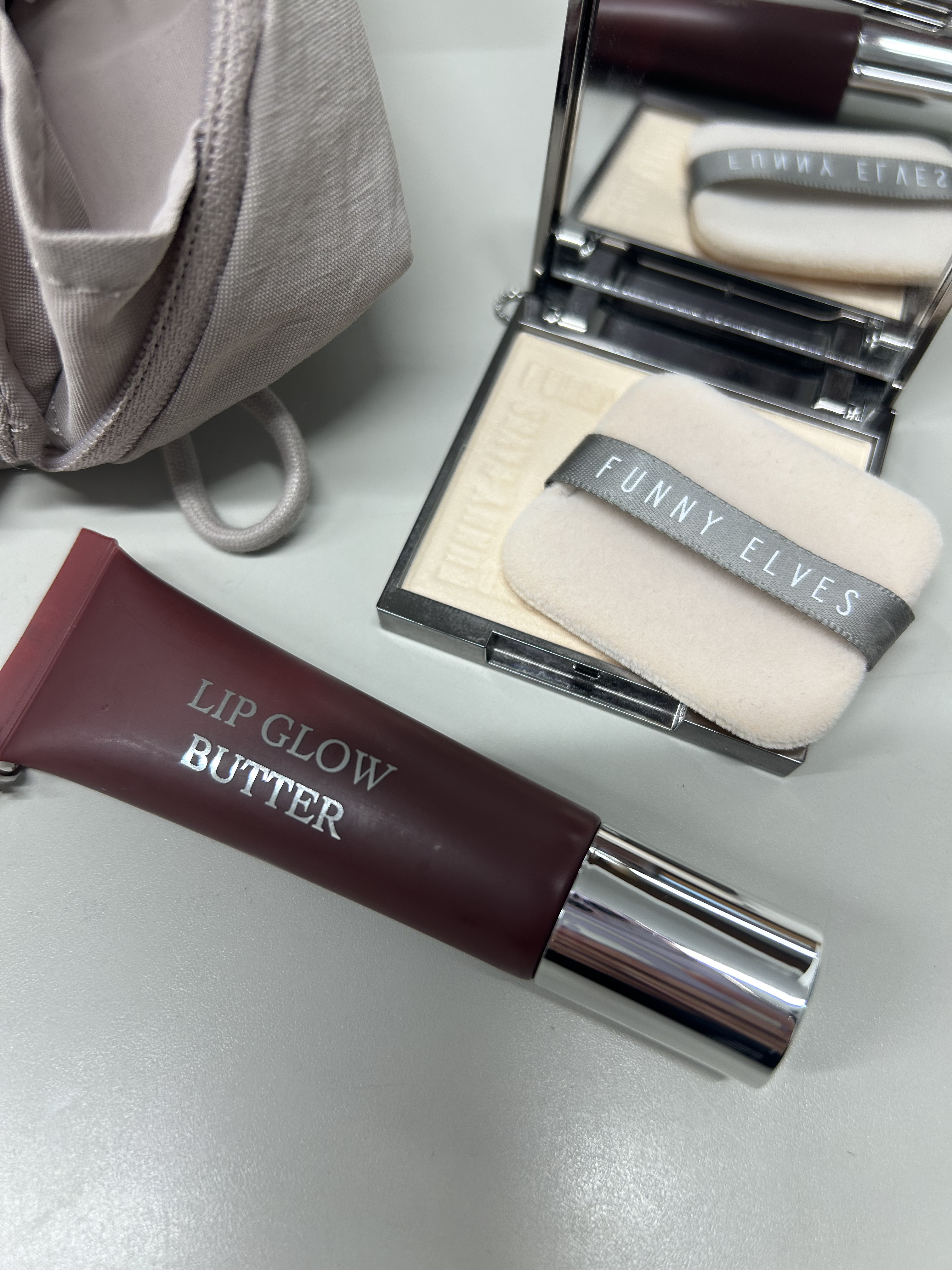 ソフトマットプレストパウダー ミニサイズ NU00（3.5ｇ）/FUNNY ELVES方里/プレストパウダーを使ったクチコミ（3枚目）