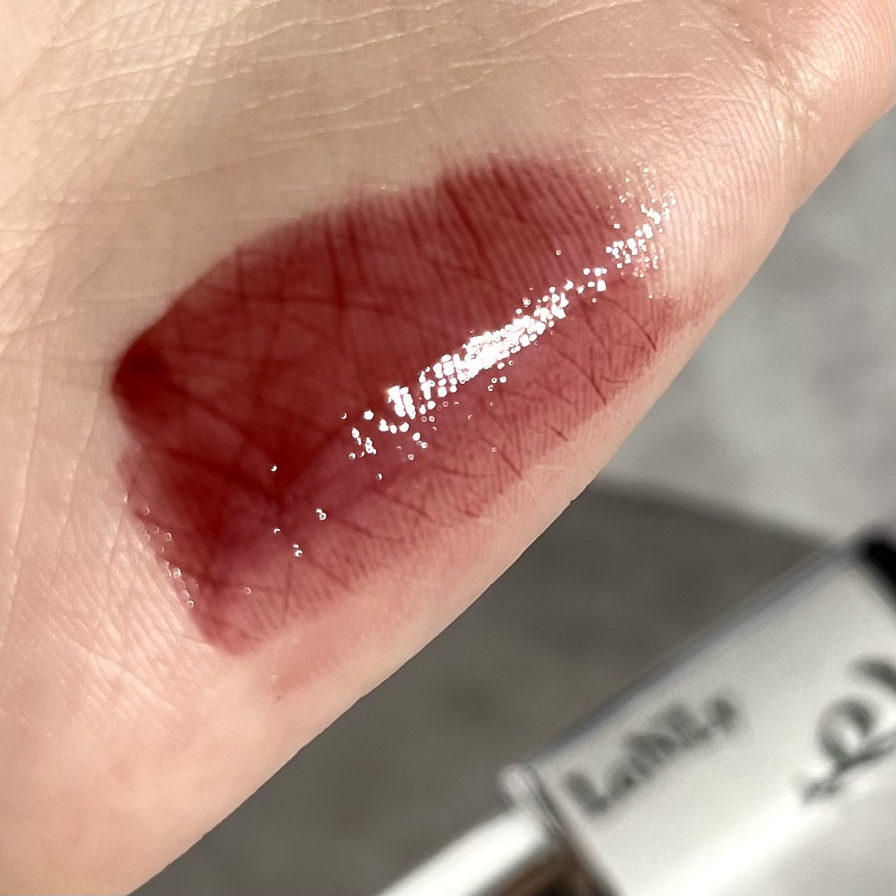 キャンドルライトジュレティント/LoNLy /リップティントを使ったクチコミ（3枚目）