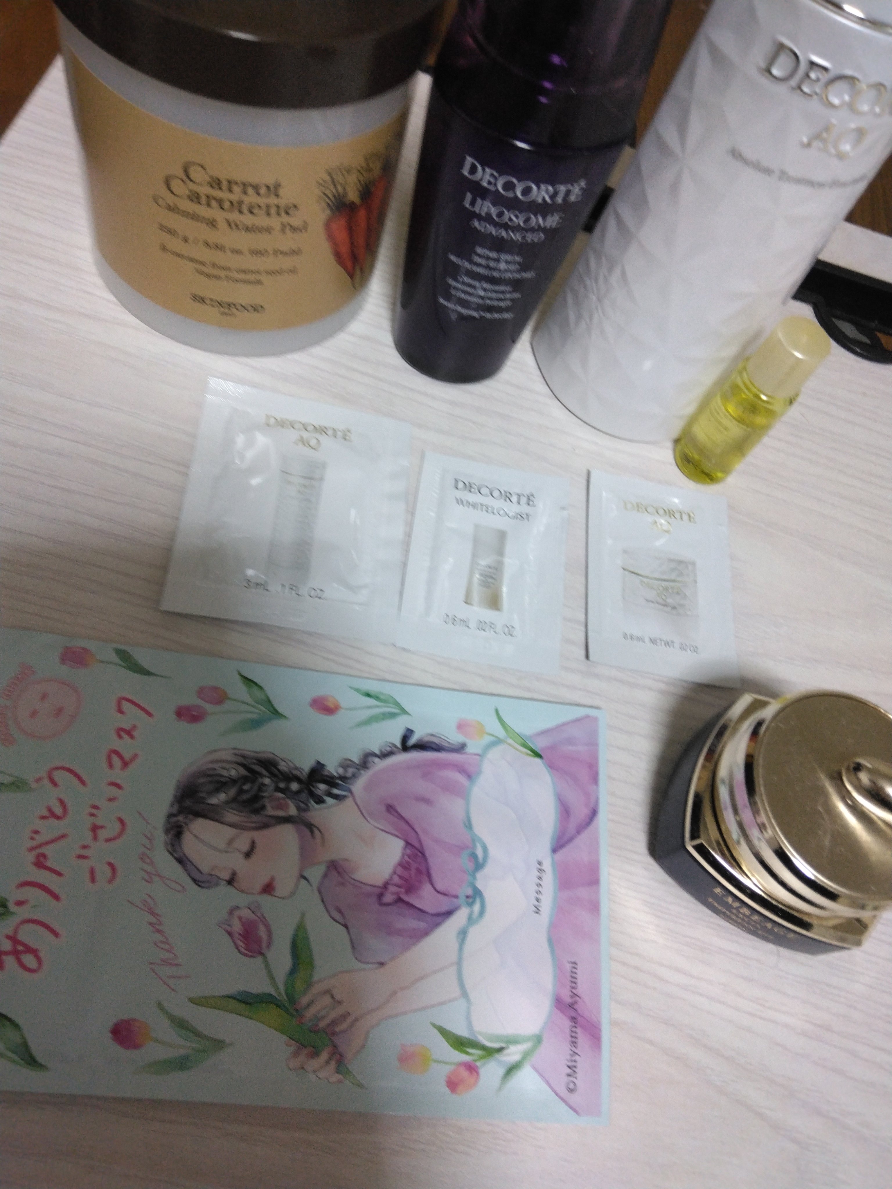 コスメデコルテ　ホワイトロジスト　クロノジェネシス　ブライトニング コンセントレイト １．８Ｘ【医薬部外品】＜美白美容液＞/DECORTÉ/美容液を使ったクチコミ（1枚目）