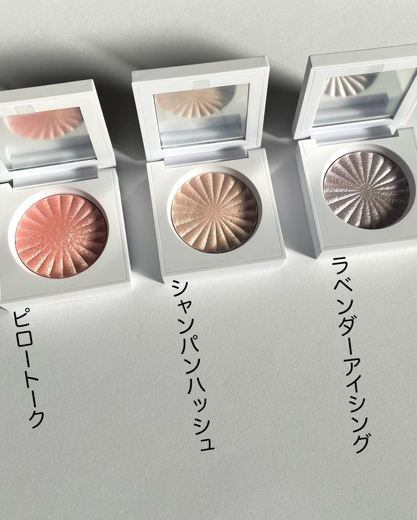 OFRA mini Highlighter Pillow Talk/Ofra Cosmetics/パウダーハイライトを使ったクチコミ（2枚目）
