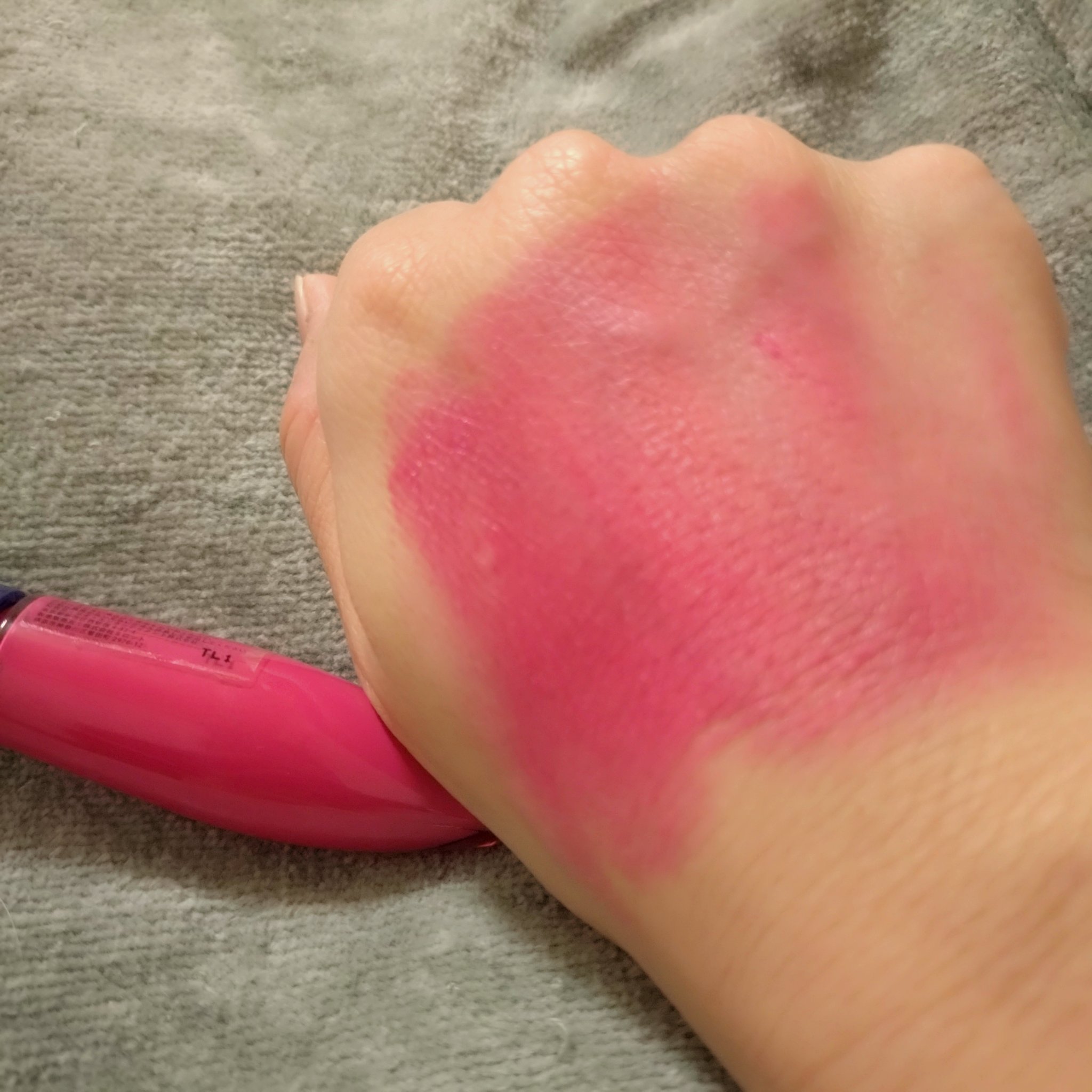 LIQUID FACE COLOR/RMC/リキッドチークを使ったクチコミ（3枚目）