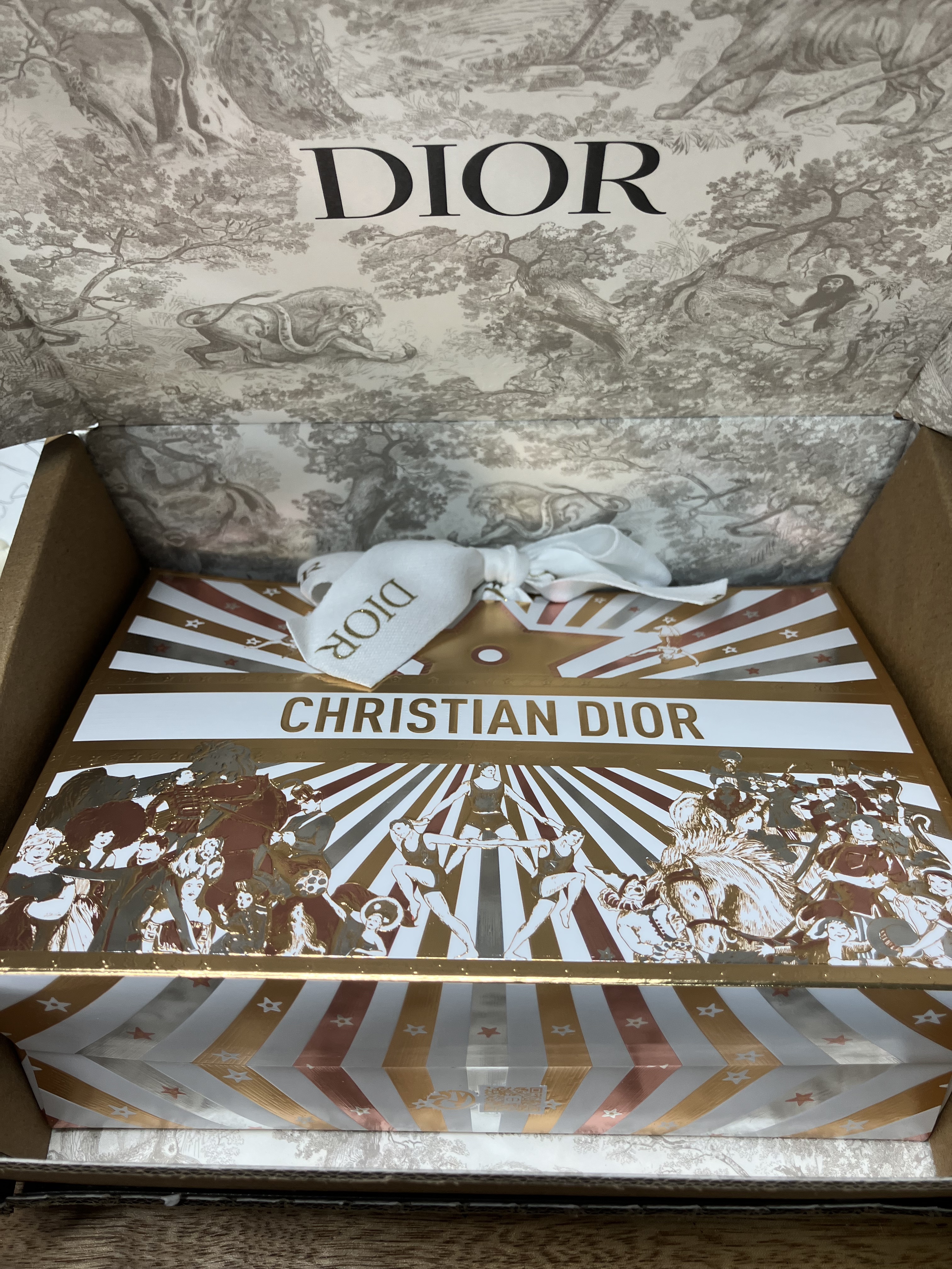 ミス ディオール パルファン ヘア ミスト/Dior/ヘアミストを使ったクチコミ（2枚目）