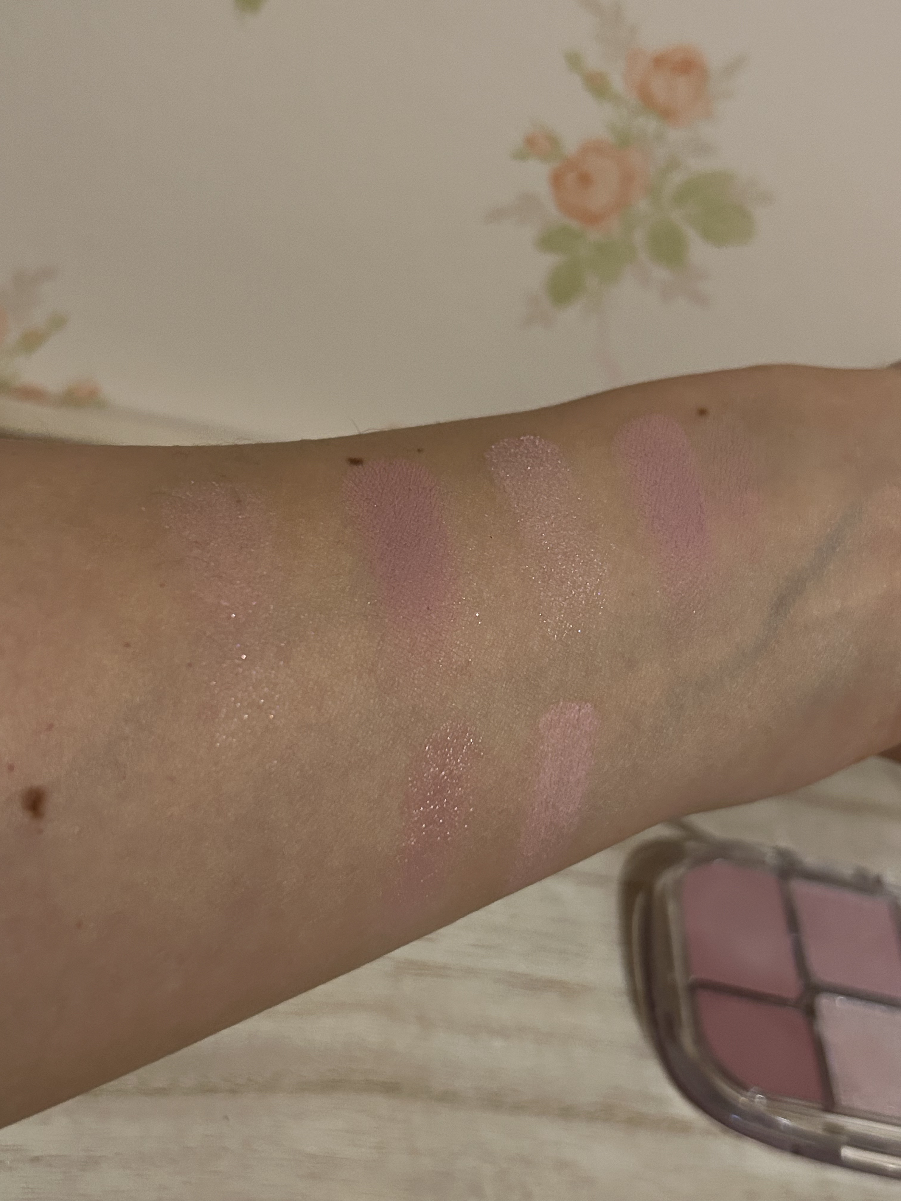 ソフトシアーマルチパレット/wakemake/アイシャドウパレットを使ったクチコミ（3枚目）