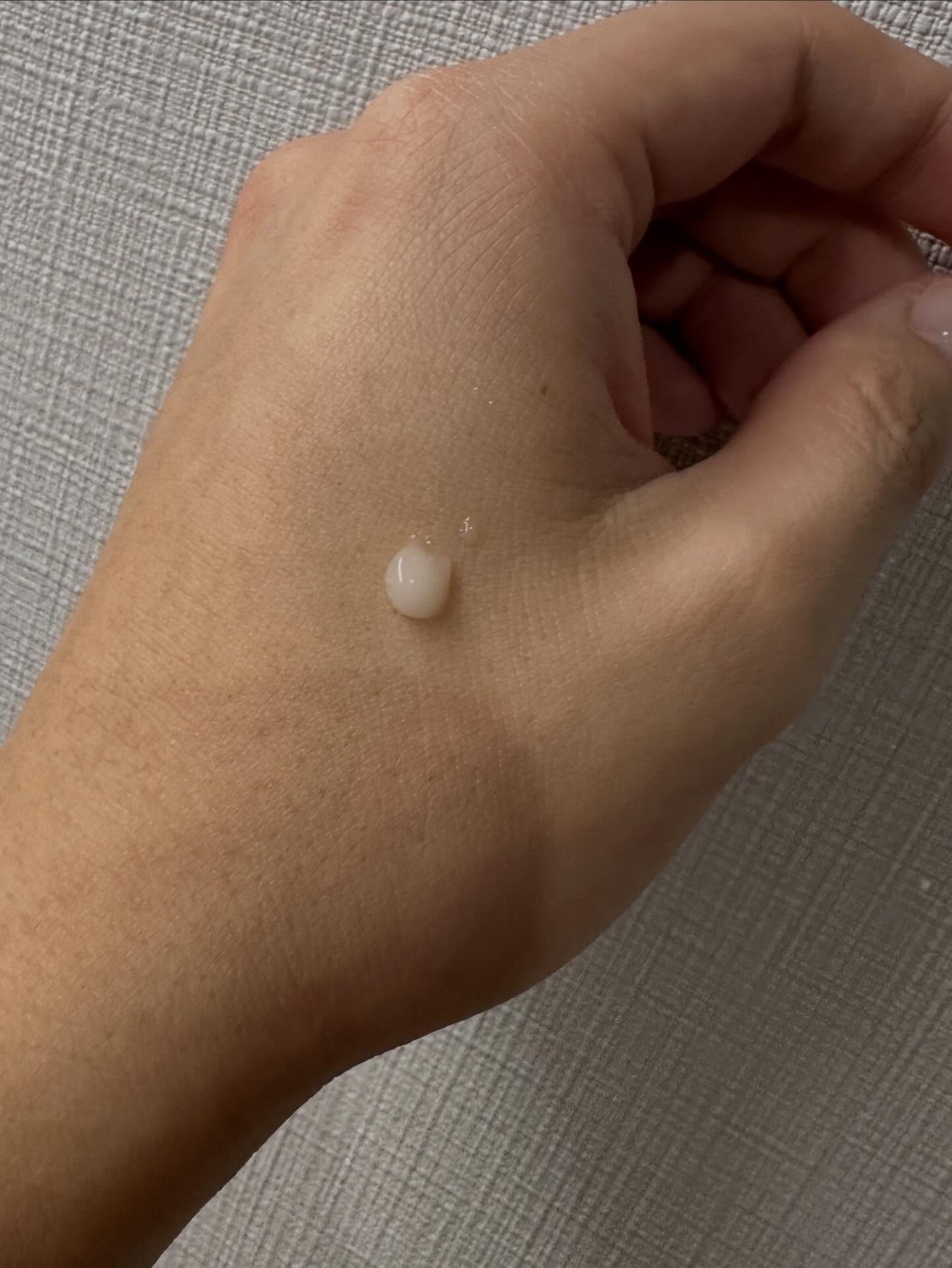 アクアコラーゲンゲル エンリッチリフトEX/ドクターシーラボⓇ/オールインワン化粧品を使ったクチコミ（3枚目）