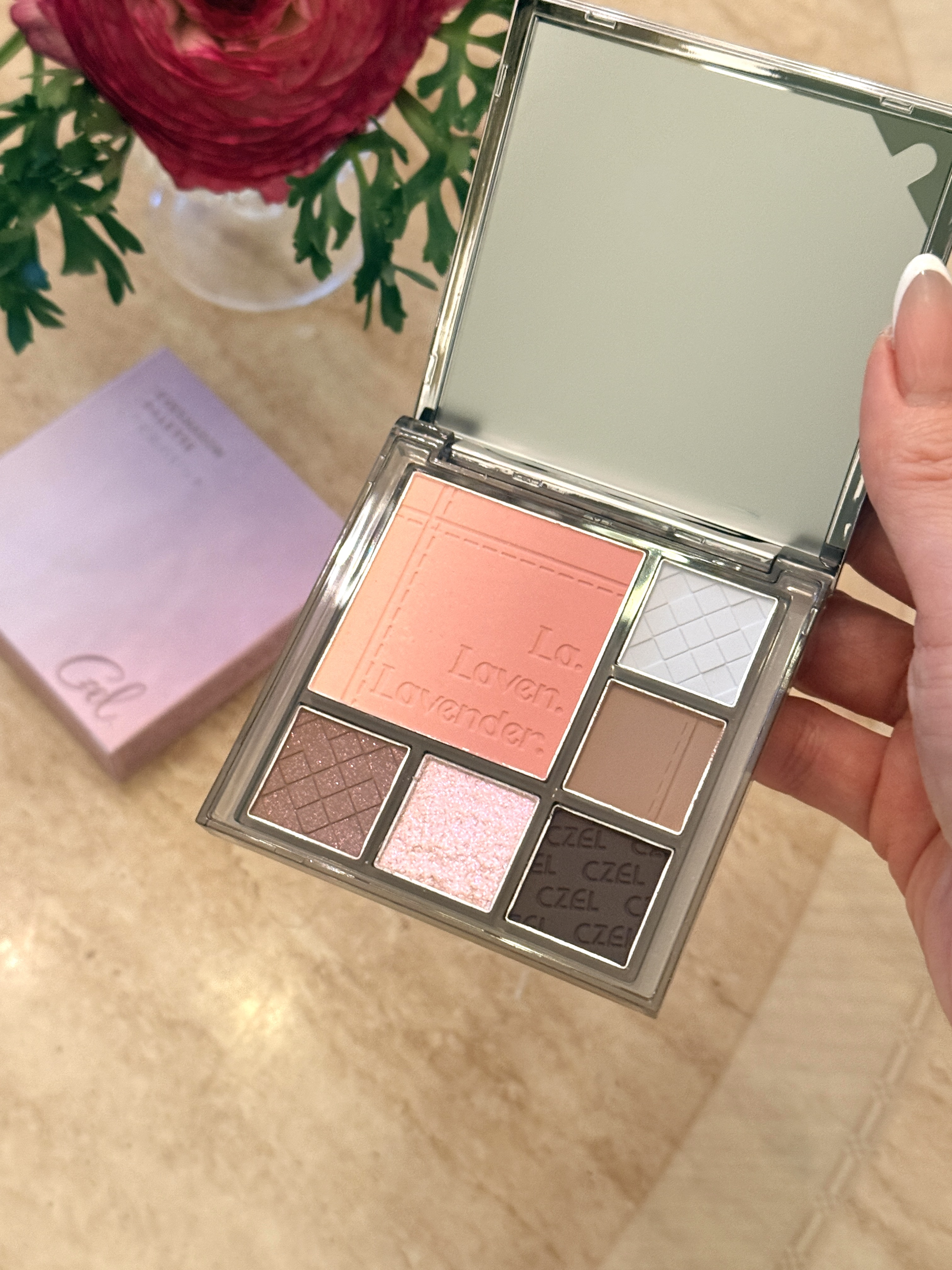 フルメイクアイシャドウパレット/CZEL/アイシャドウパレットを使ったクチコミ（1枚目）