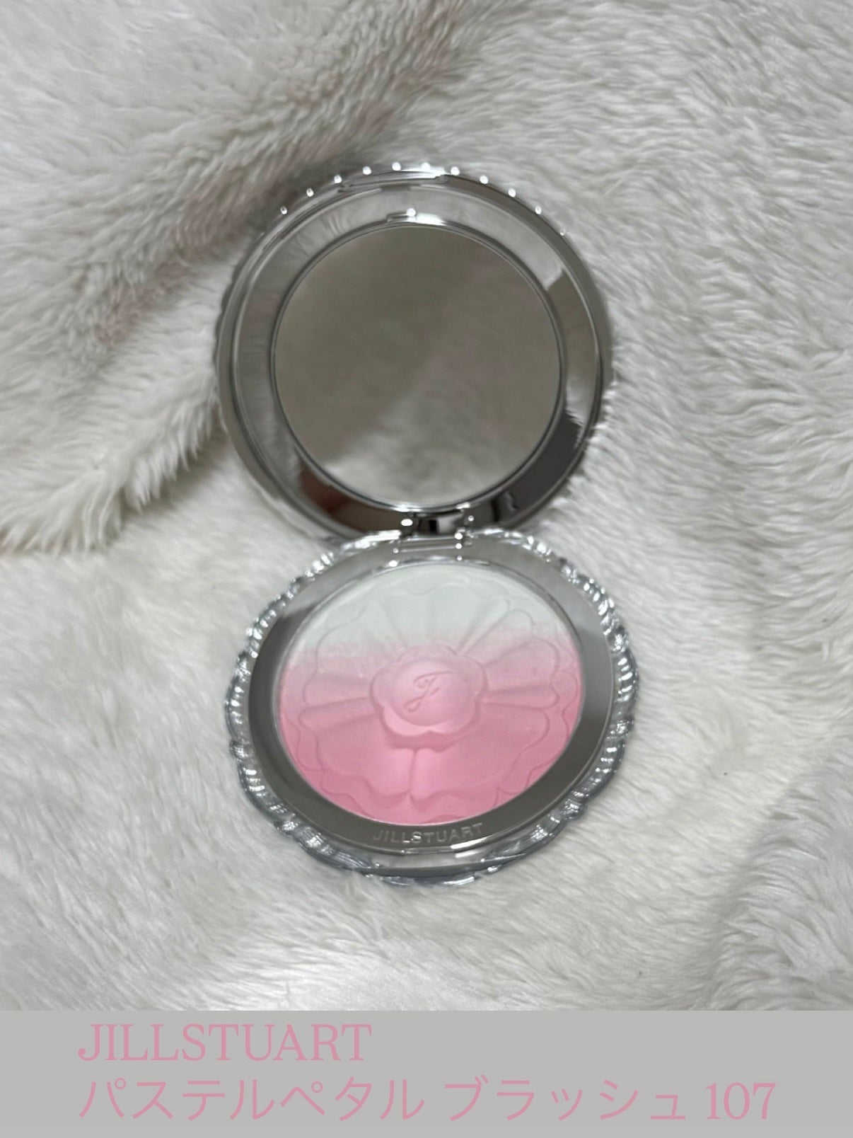 ジルスチュアート パステルペタル ブラッシュ/JILL STUART/パウダーチークを使ったクチコミ(1枚目)
