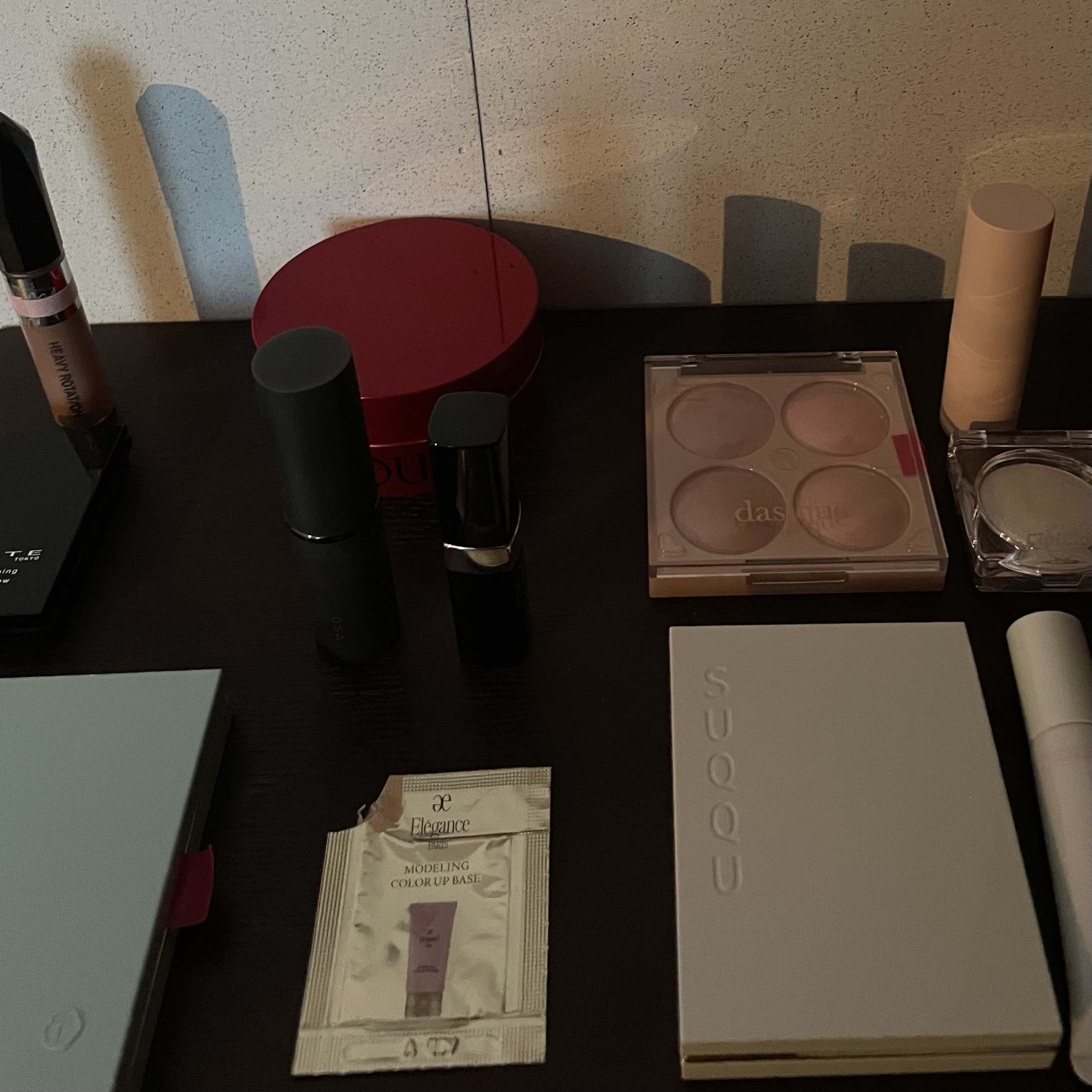 今日の使用品あれこれ

早朝で暗い画像となりました。。
そしてライン使いでもなんでもなく。
なかなか難しいぞー。