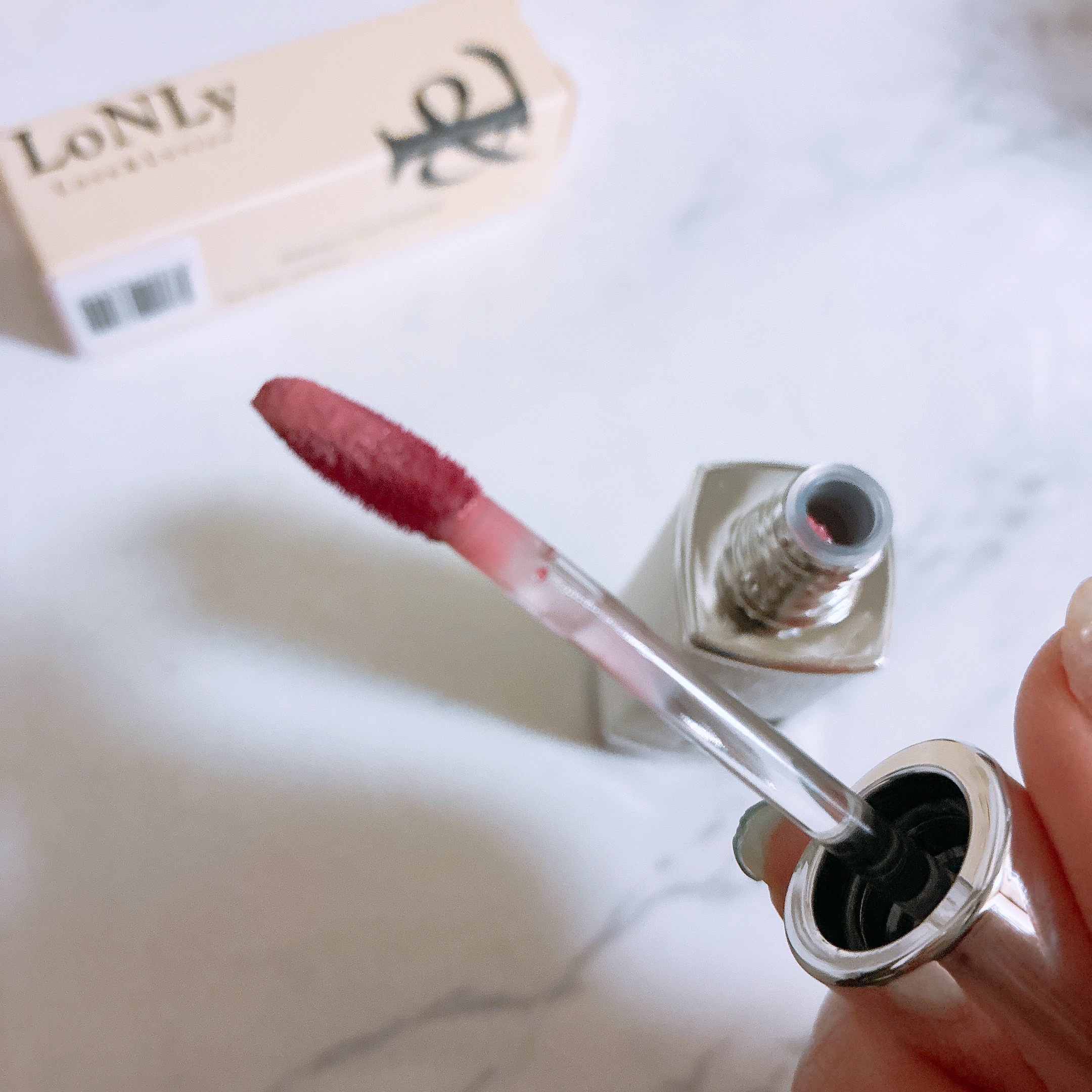 キャンドルライトジュレティント/LoNLy /リップティントを使ったクチコミ（2枚目）