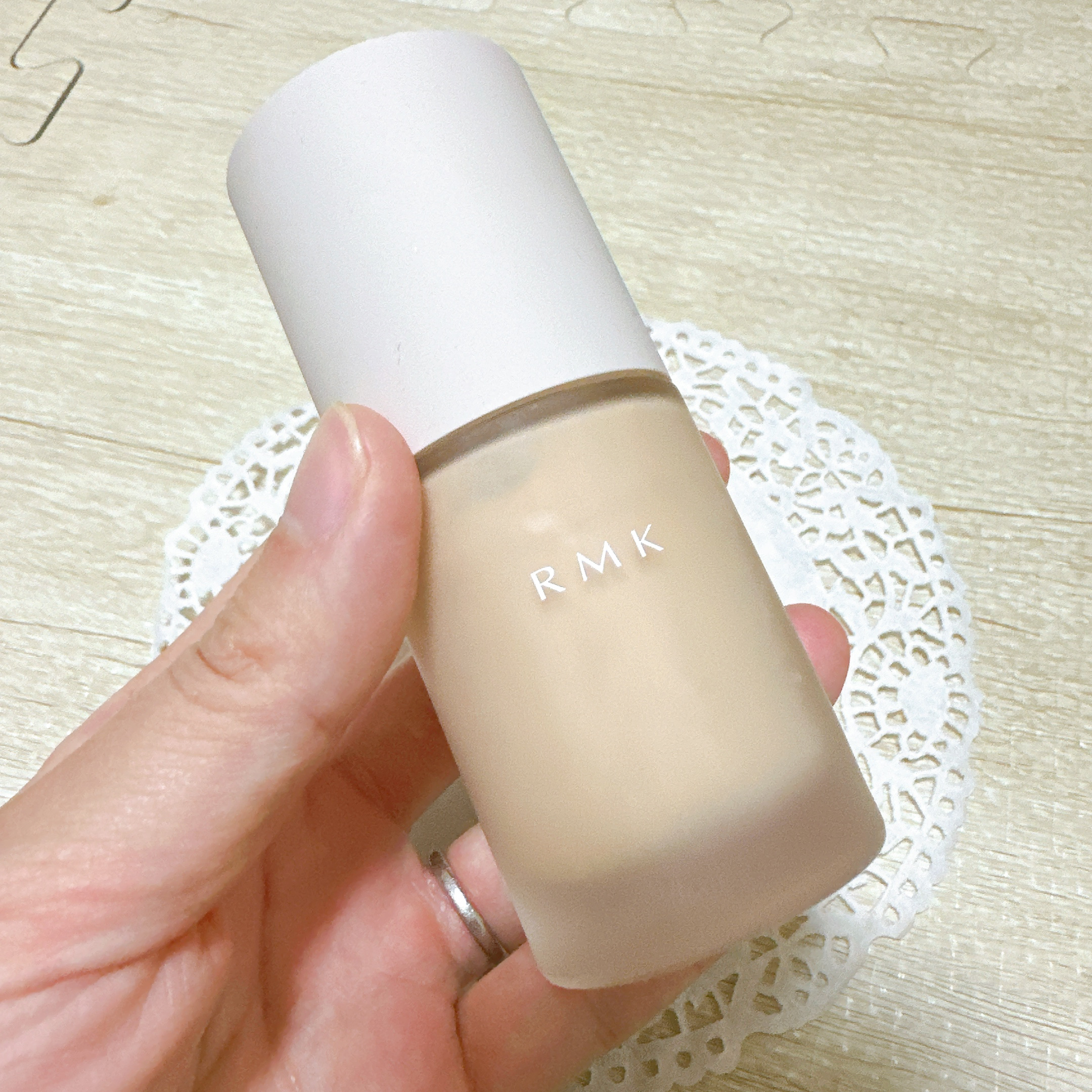 RMK リクイドファンデーション フローレスカバレッジ プラス/RMK/リキッドファンデーションを使ったクチコミ（2枚目）