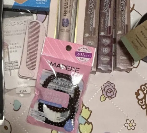 スプリングヘアゴム スリム 2P BK&BR/マペペ/ヘアアクセサリーを使ったクチコミ（3枚目）