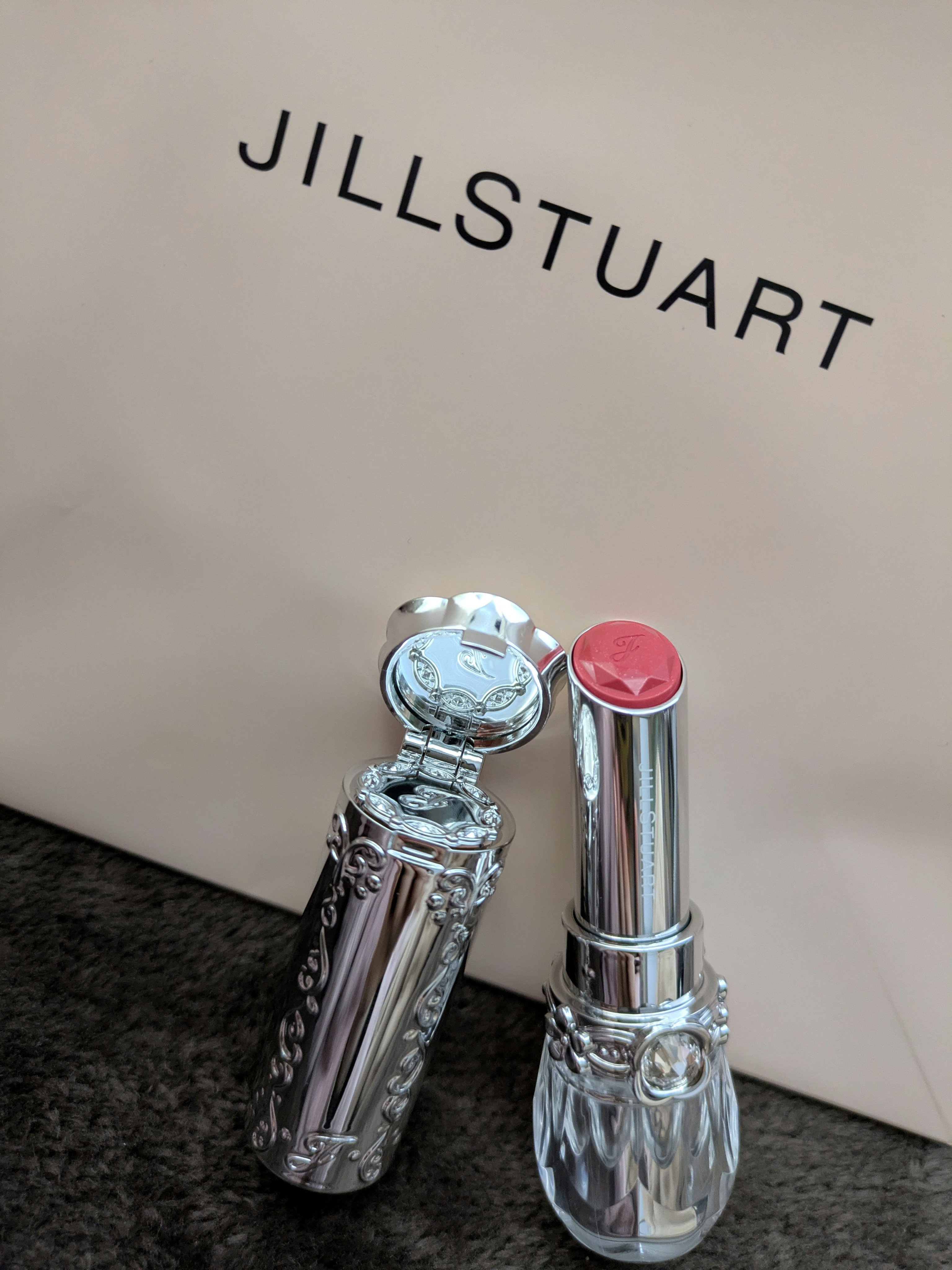 ジルスチュアート　リップブロッサム グロウ/JILL STUART/口紅を使ったクチコミ（1枚目）