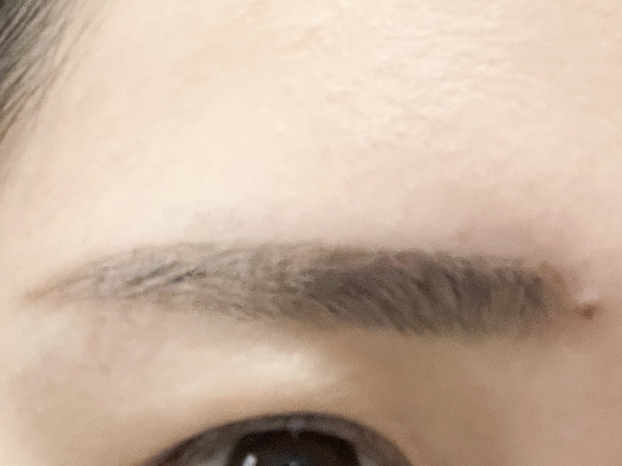 ＳＰ フラッフ ブロウ ムース/MAYBELLINE NEW YORK/眉マスカラを使ったクチコミ（3枚目）