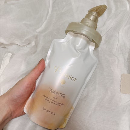 プレミオール ヘア エッセンス ホワイトティーの香り/ラサーナ/ヘアオイルを使ったクチコミ(5枚目)