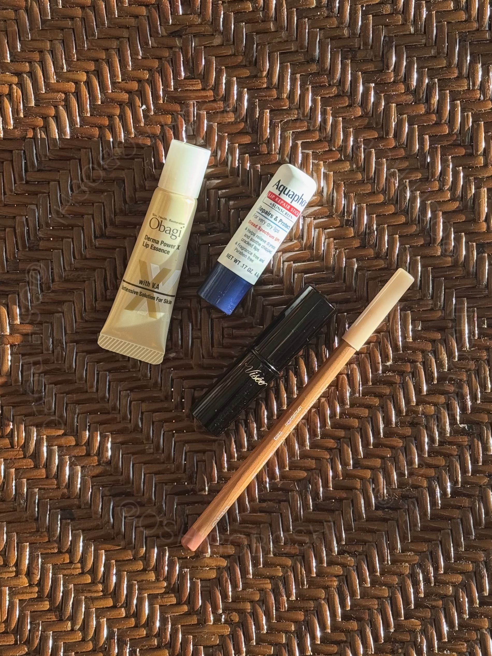  Lip Repair Stick + Sunscreen, SPF 30/Aquaphor/リップケアを使ったクチコミ（1枚目）