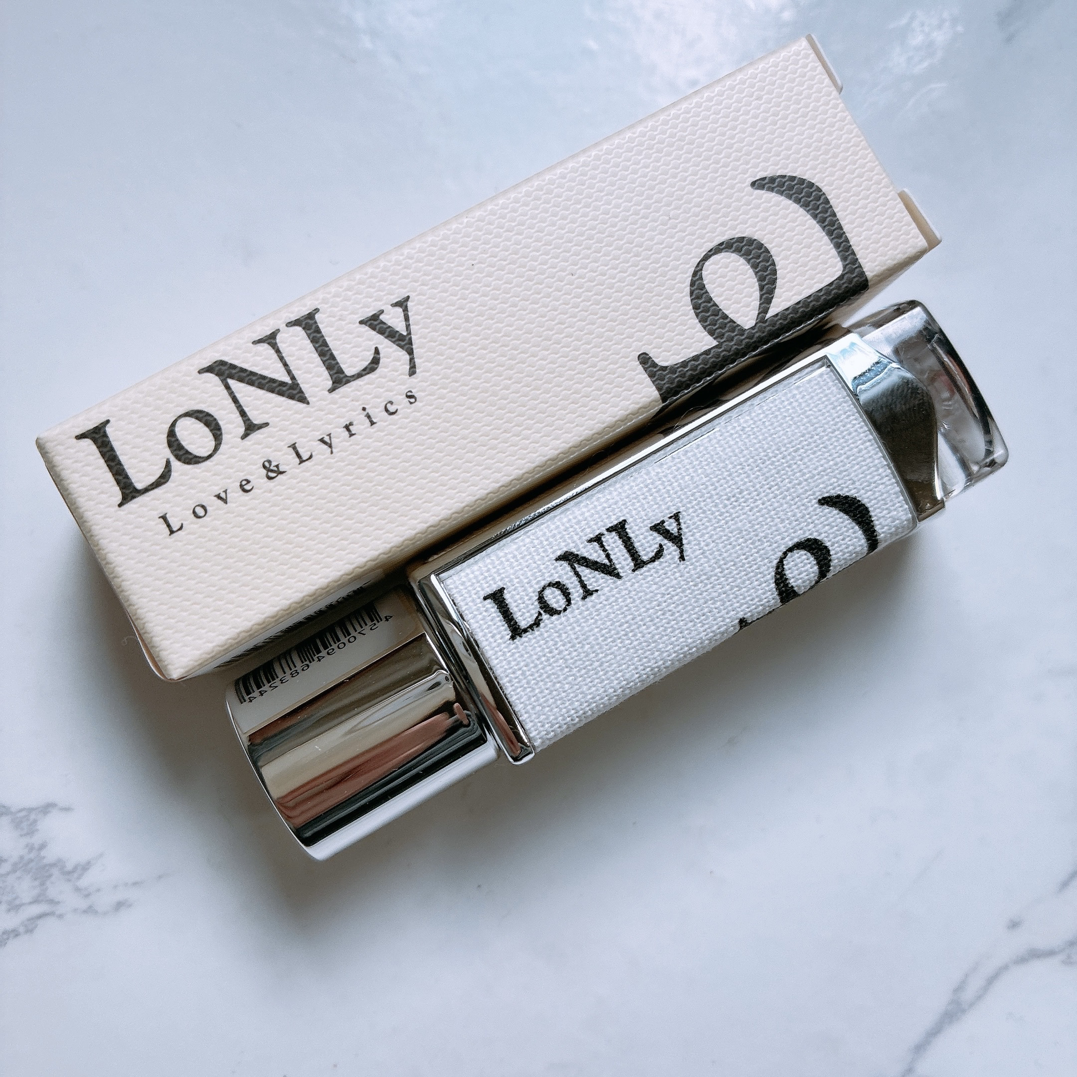 キャンドルライトジュレティント/LoNLy /リップティントを使ったクチコミ（1枚目）