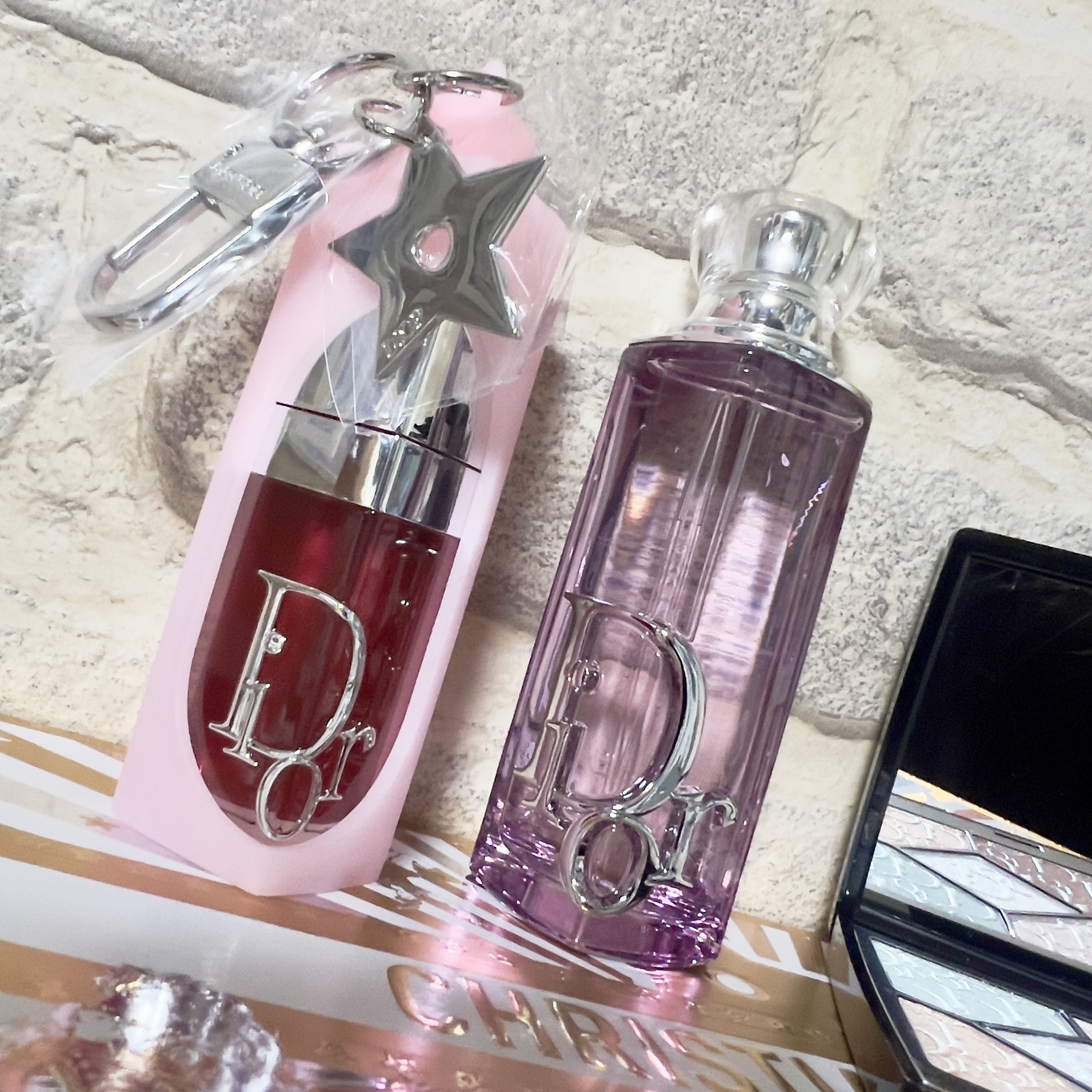 バックステージ ロージー グロウ スティック 077 キャンディ/Dior/チークを使ったクチコミ（3枚目）