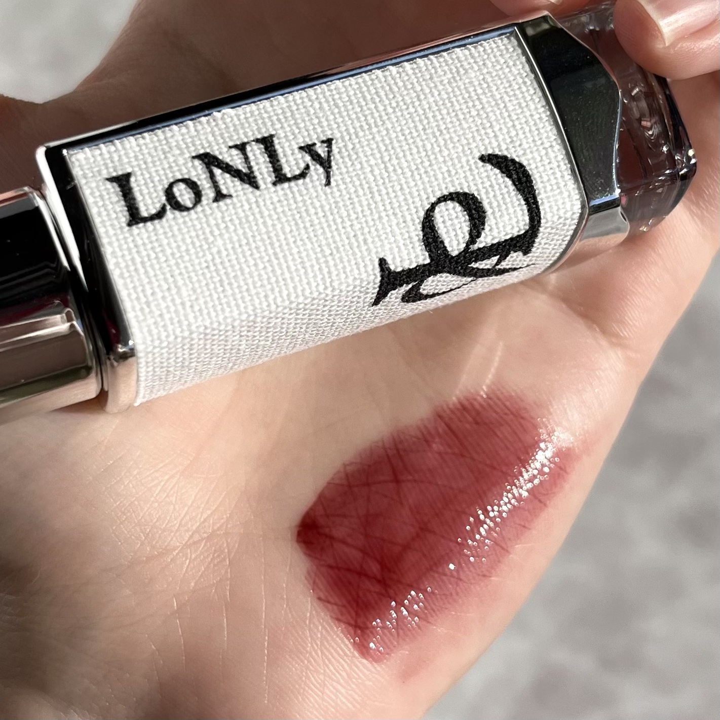 キャンドルライトジュレティント/LoNLy /リップティントを使ったクチコミ（1枚目）