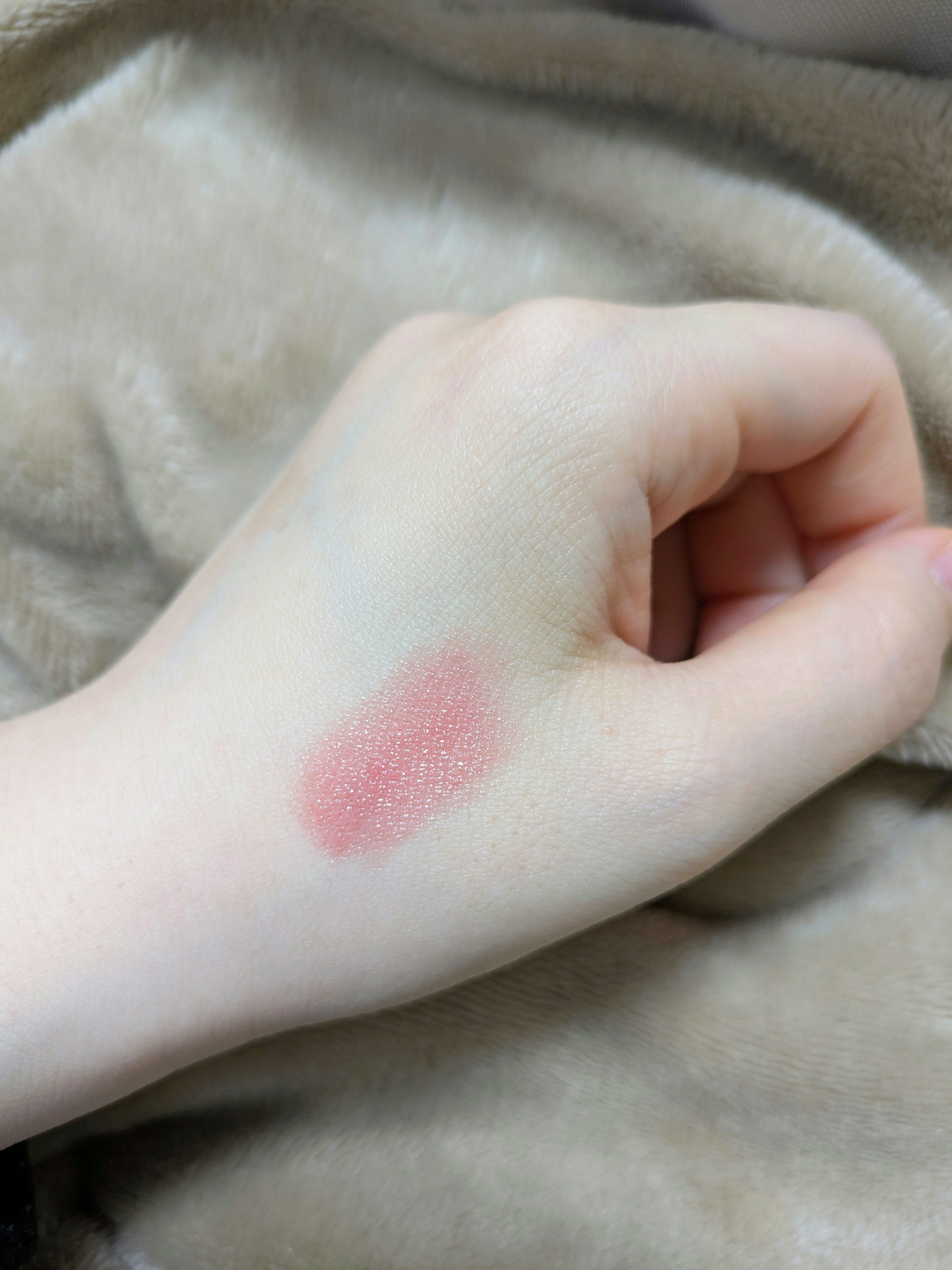 ジルスチュアート　リップブロッサム グロウ/JILL STUART/口紅を使ったクチコミ（3枚目）