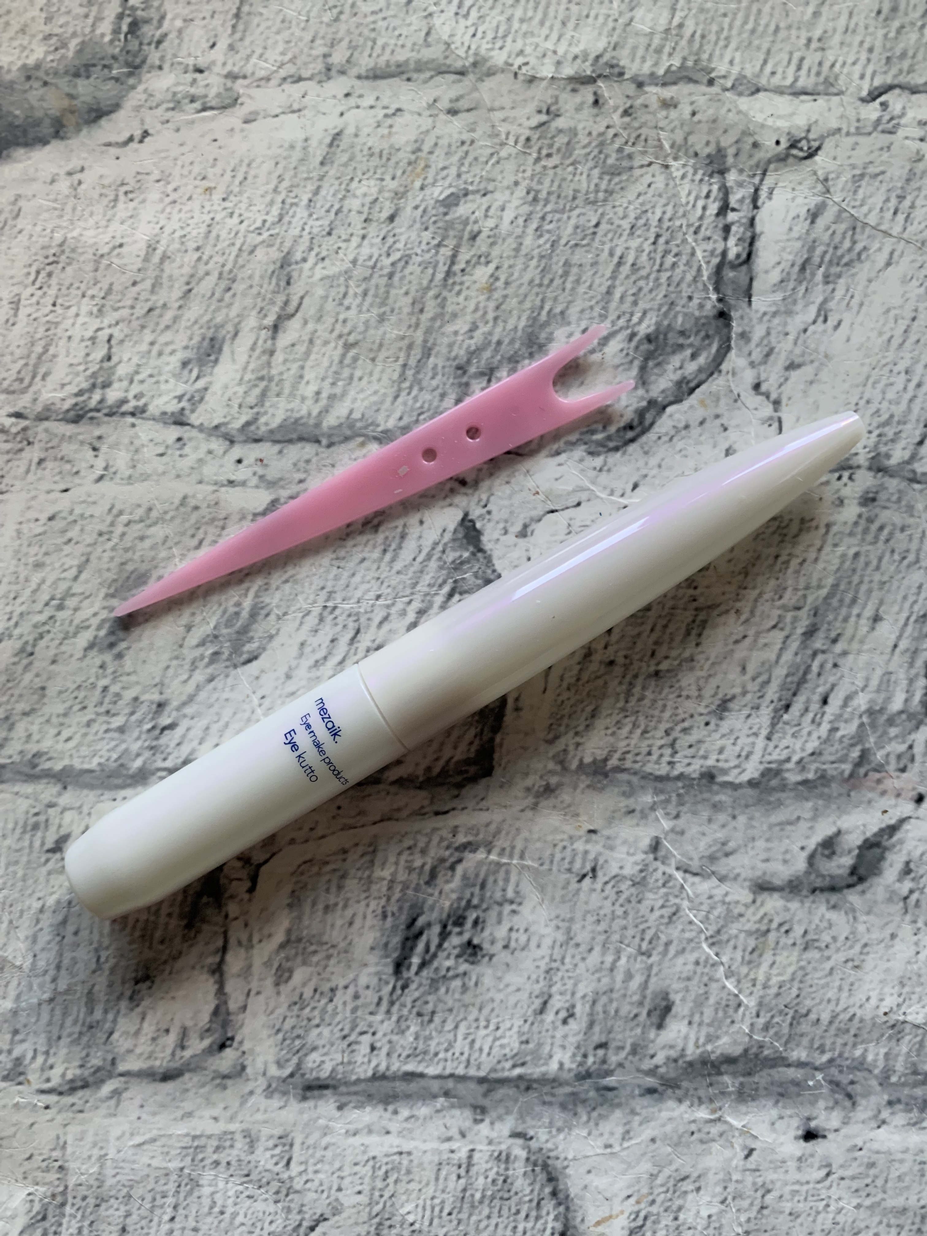 Eye kutto/メザイク/二重まぶた用アイテムを使ったクチコミ（1枚目）