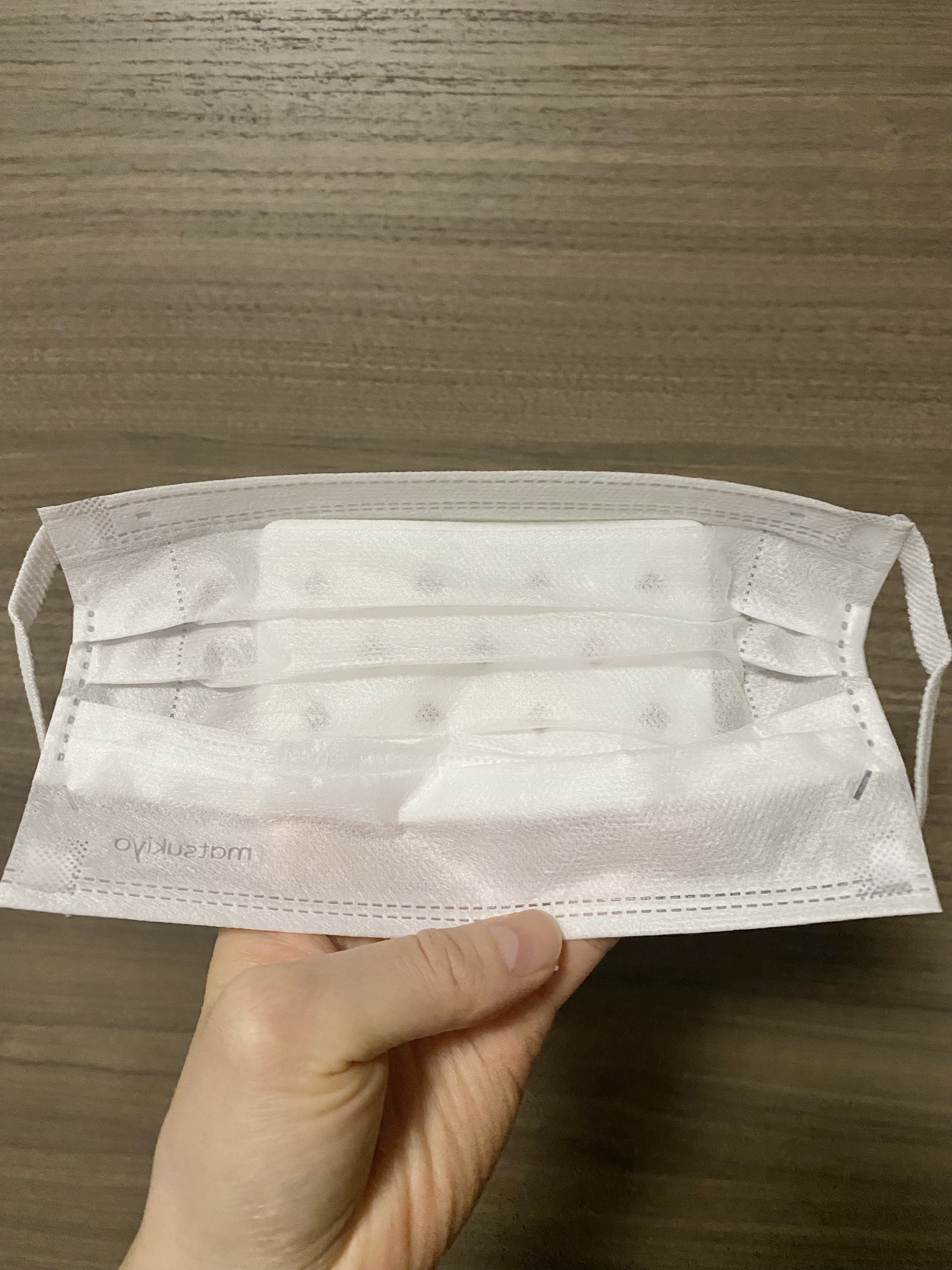 mk のど・うるおいマスク　就寝用プリーツ/matsukiyo/マスクを使ったクチコミ（3枚目）