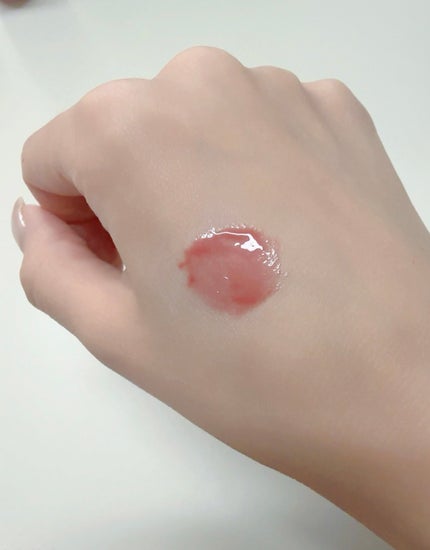 フィー 3Dボリューミンググロス B16 ローズヒップ 70%/fwee/リップグロスの画像