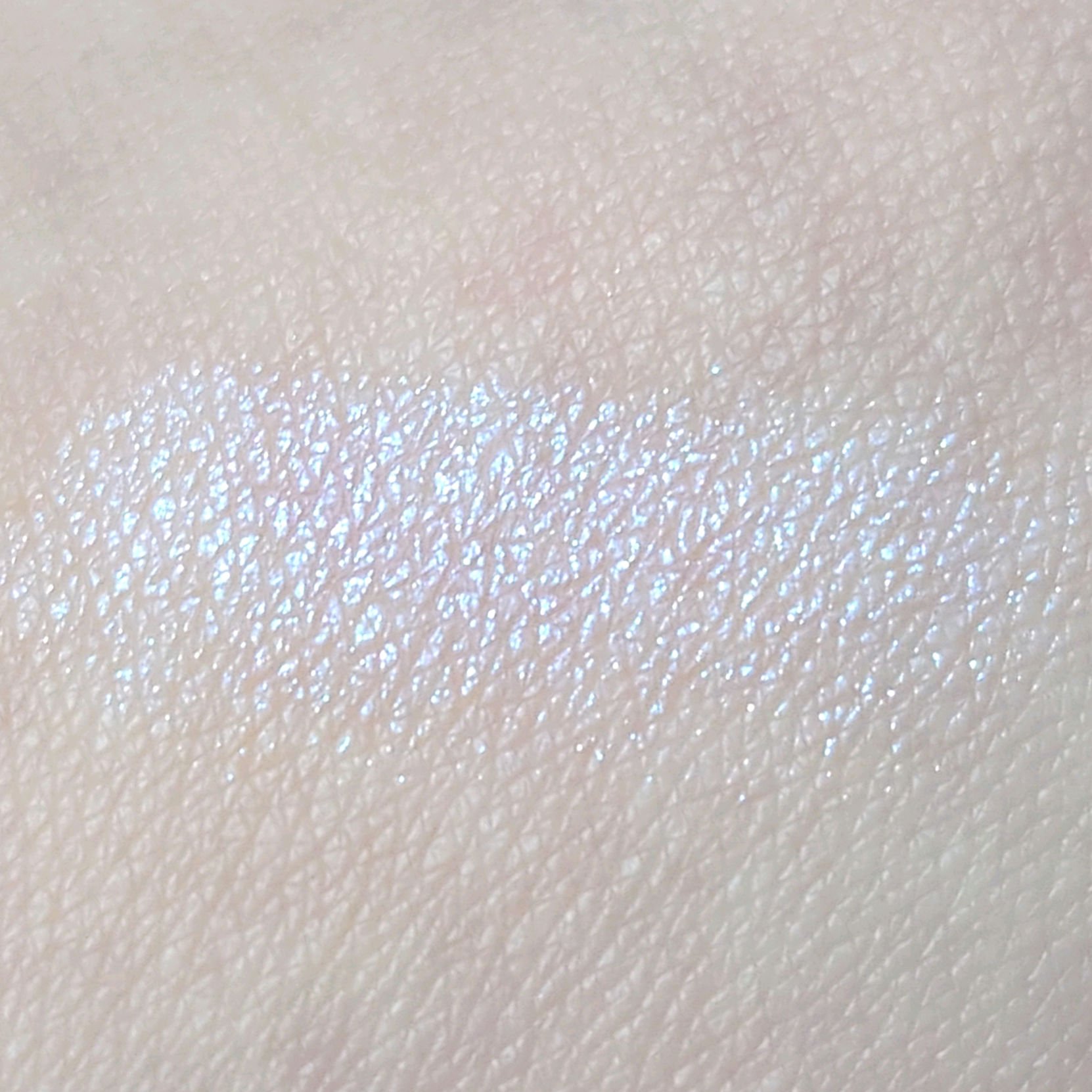 ルナソル モノアイカラーレーション/LUNASOL/単色アイシャドウを使ったクチコミ（2枚目）