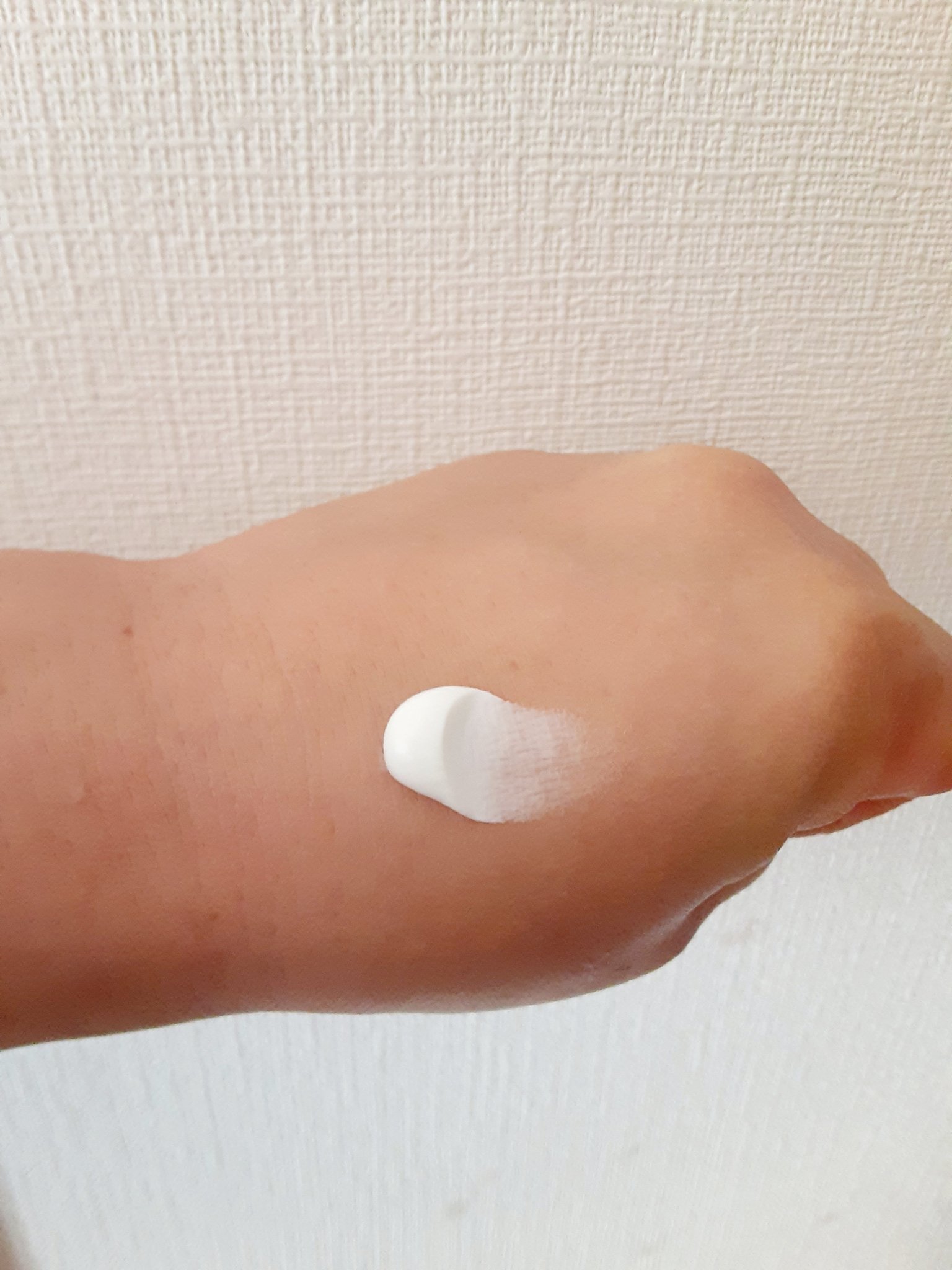 ニベアクリーム大缶＋ミニ缶小物ケースセット/ニベア/その他キットセットを使ったクチコミ（2枚目）