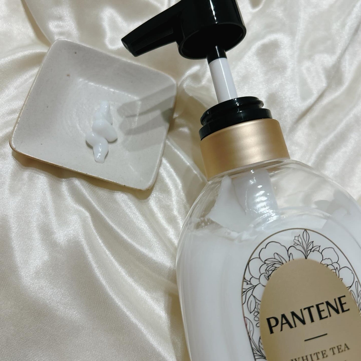 ファインフレグランスコレクション ホワイトティー&ピオニーの香り リラクシングシャンプー/トリートメント/パンテーン/市販シャンプーを使ったクチコミ(5枚目)