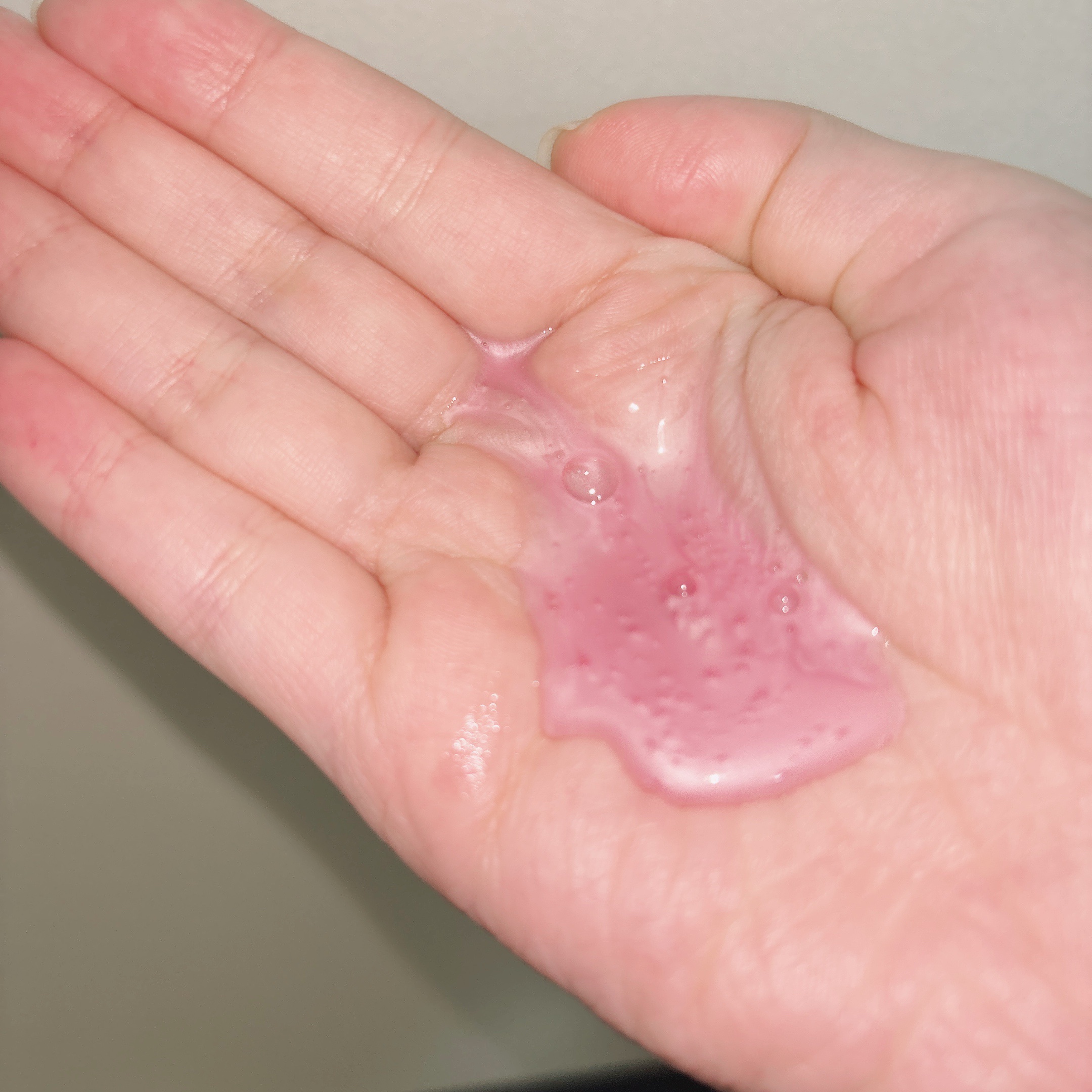 プレミオール ヘア エッセンス ホワイトティーの香り/ラサーナ/ヘアオイルを使ったクチコミ（2枚目）