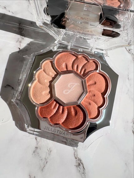 ジルスチュアート ドレスドブルーム アイズ/JILL STUART/アイシャドウパレットを使ったクチコミ(2枚目)