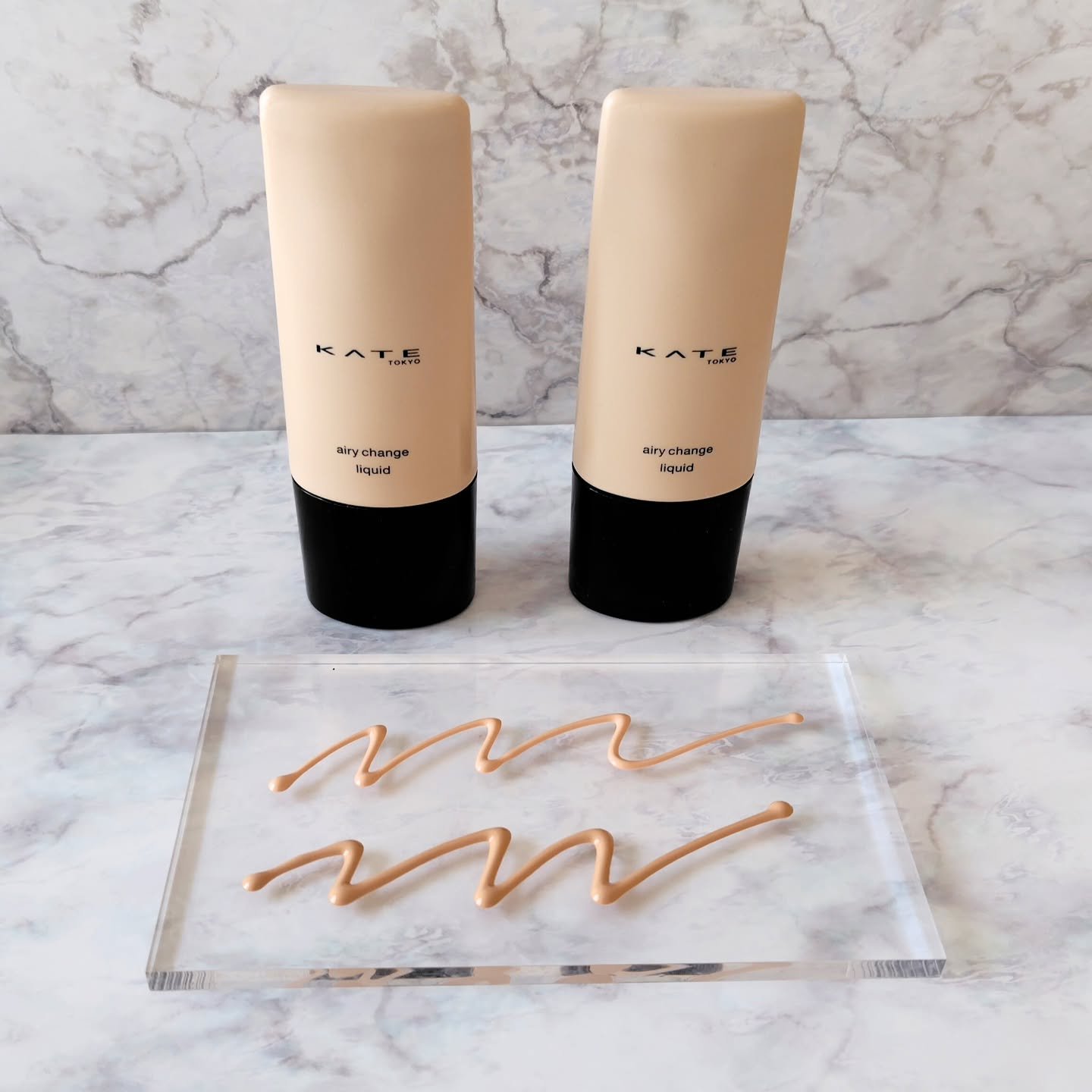 ケイト エアリーチェンジリキッド/KATE/リキッドファンデーションを使ったクチコミ（2枚目）