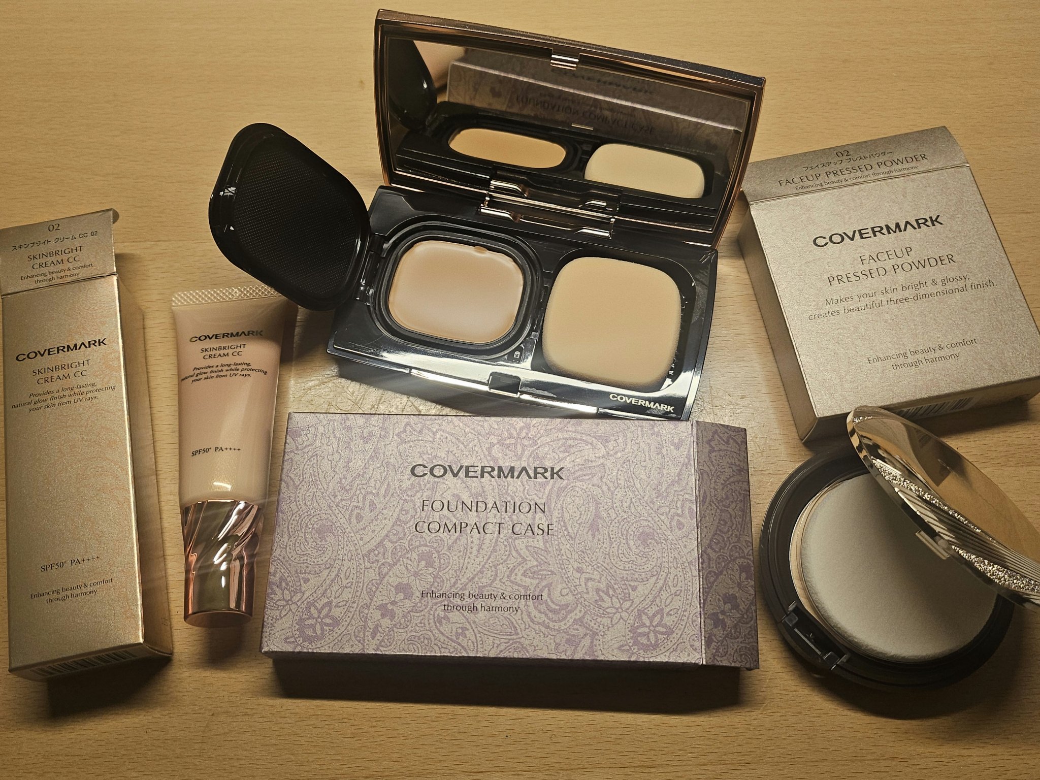 フローレス フィット/COVERMARK/クリーム・エマルジョンファンデーションを使ったクチコミ（1枚目）