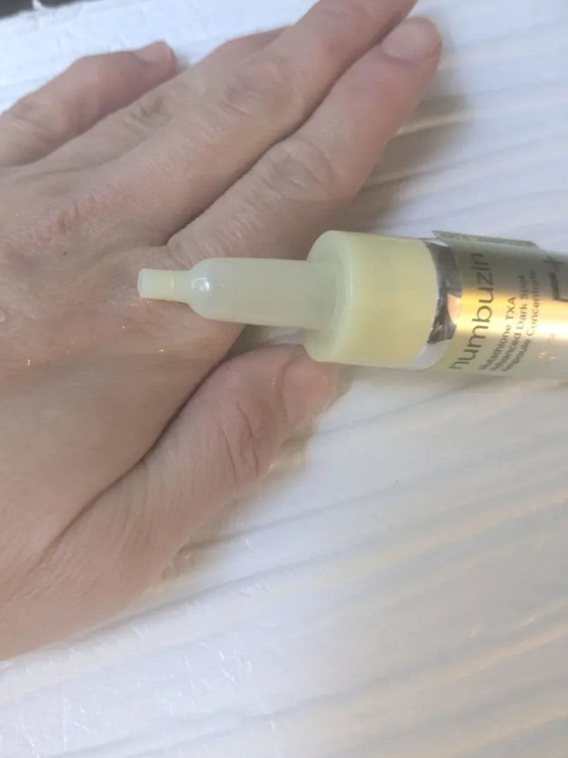 5番 白玉グルタチオン100×TXA10集中トーニング美容液/numbuzin/美容液を使ったクチコミ（2枚目）