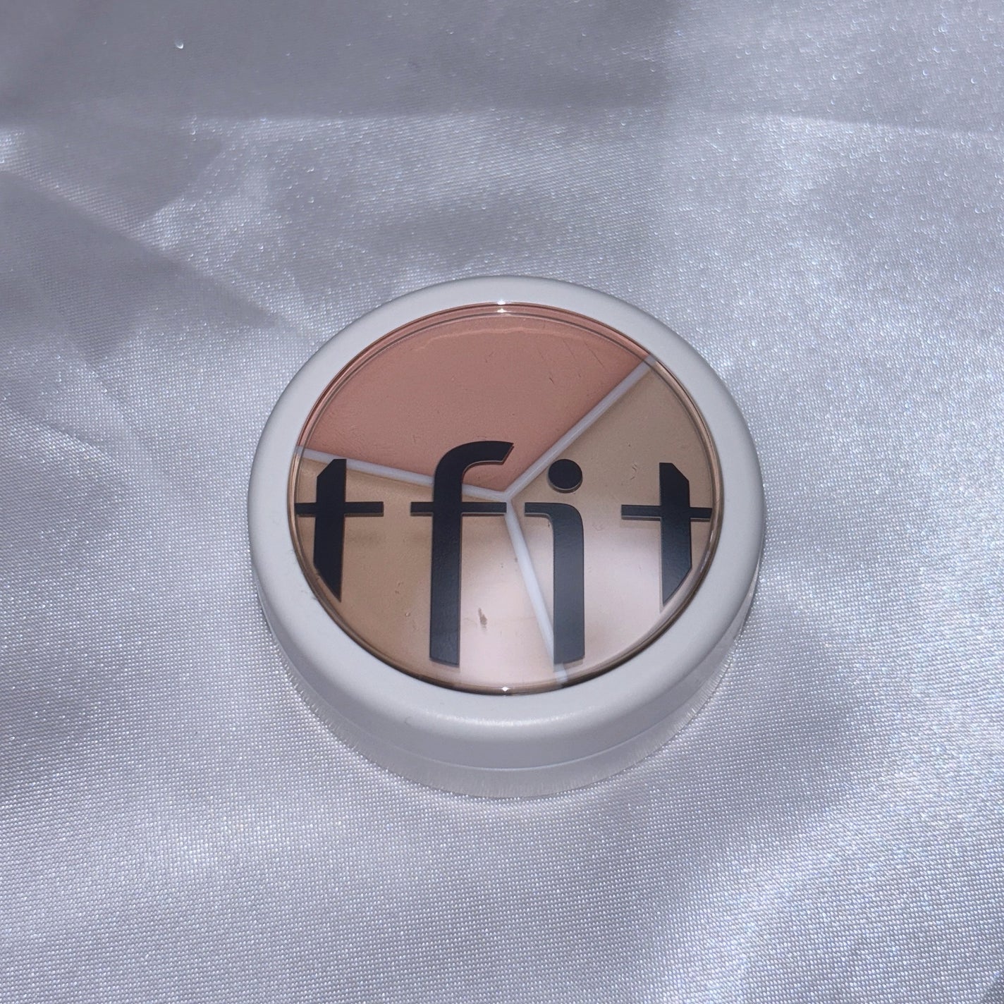 カバーアッププロコンシーラー/TFIT/パレットコンシーラーを使ったクチコミ(3枚目)