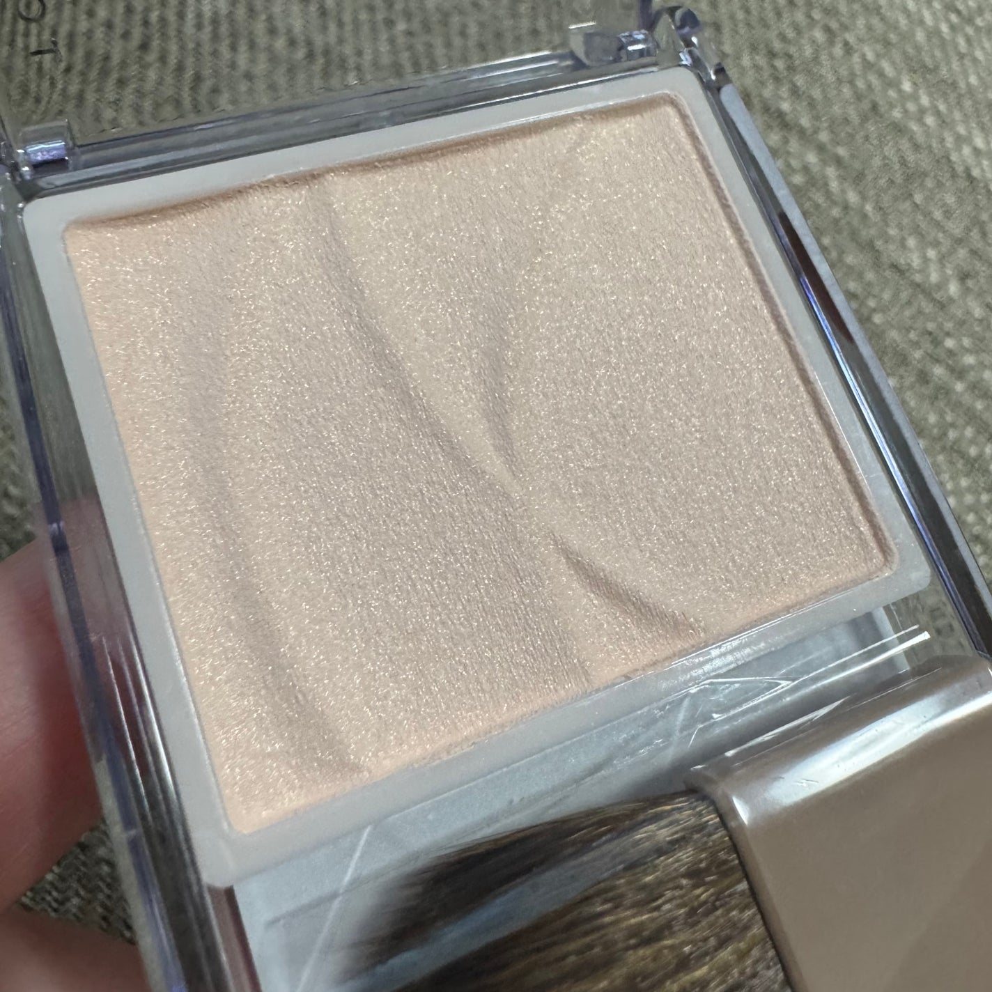 トーンフィルターハイライト/CEZANNE/パウダーハイライトを使ったクチコミ(2枚目)