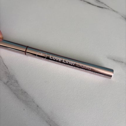 リキッドアイライナーR4/ラブ・ライナー/リキッドアイライナーを使ったクチコミ(1枚目)
