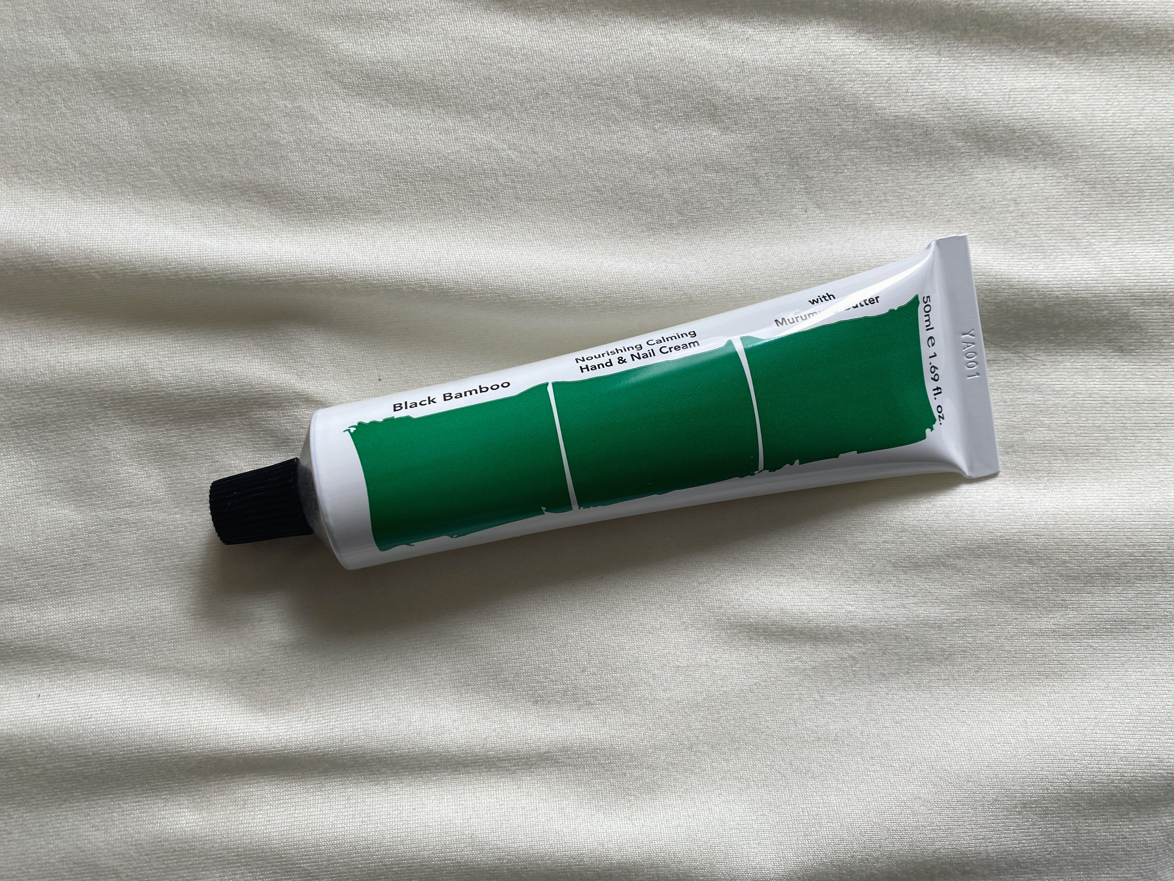 🎋haruharu wonder　ブラックバンブーナリシングカーミング ハンド&ネイルクリーム🎋
50ml

香りが好き〜！

❤️GOOD❤️
・ハンドにもネイルにも使える
・使った後もベタベタしない
・日中使いやすい
・ヴィーガンフ